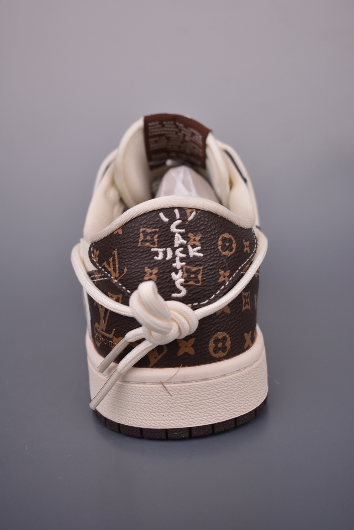 300 纯原大厂出品 极力推荐 LV联名 解构绑带 DM6868-101-Chinese UA Cheap High Quatity Brand Clothes Bags handbags Sneakers wholesale wholesaler seller from China Factory suppliers Fashion Clothing Shoes best Quality Beautiful Price 300 纯原大厂出品 极力推荐 LV联名 解构绑带 DM6868-101