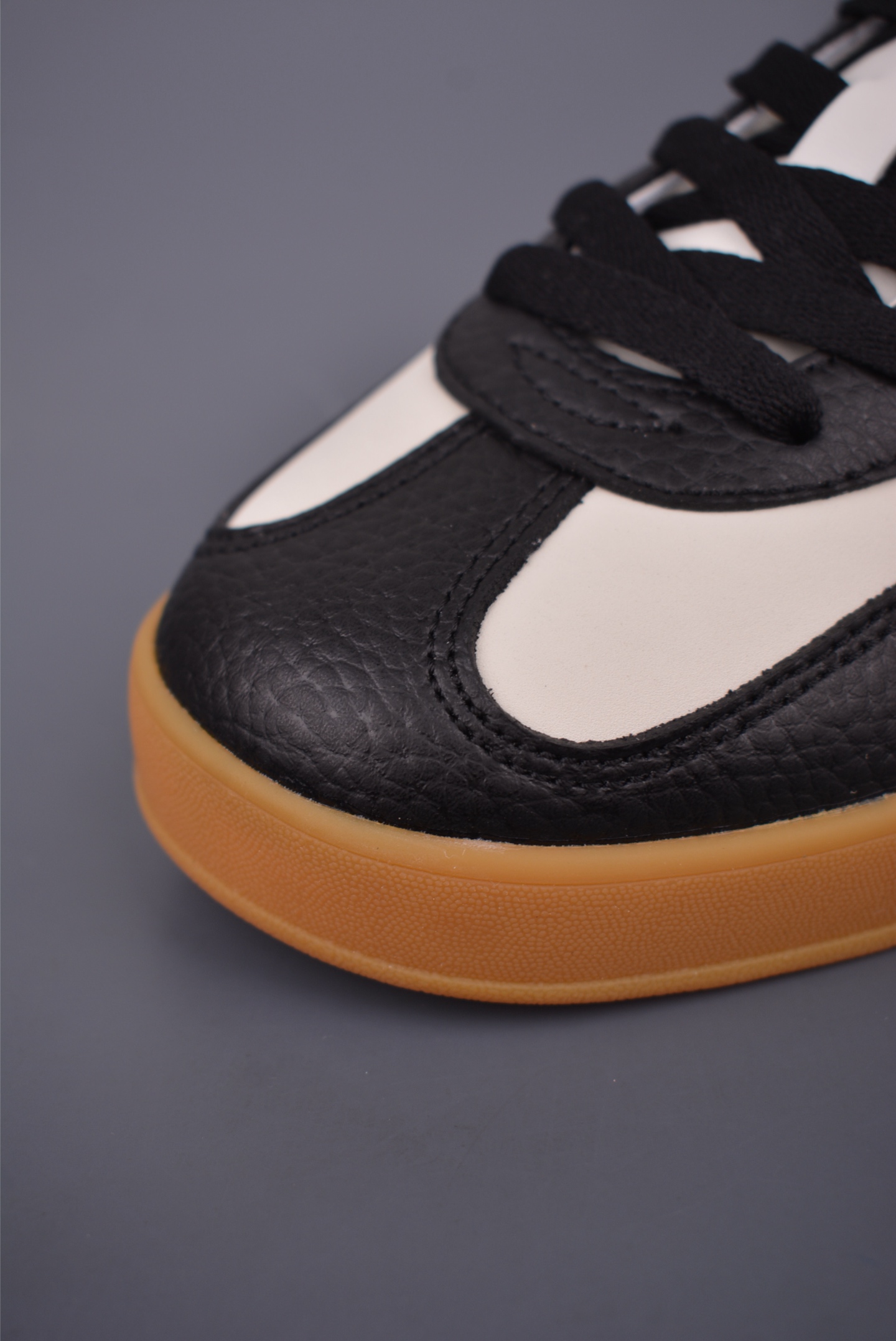 Adidas Gazelle OG Black White Gum Sole Retro Unisex Sneakers Shoes 6 i1751584120562 6639 0 5