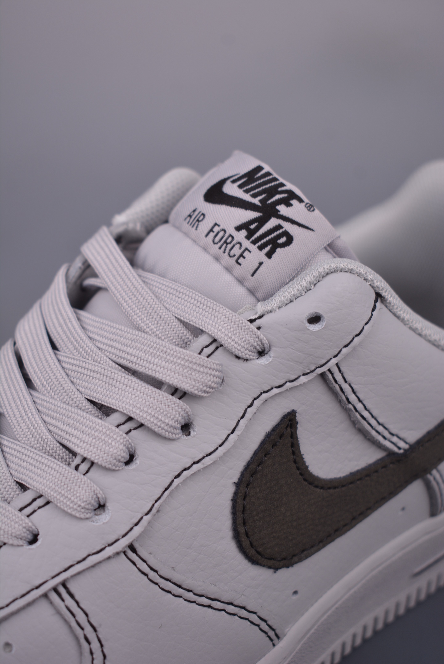 160 Nike Air Force 1 Low HQ2037-004