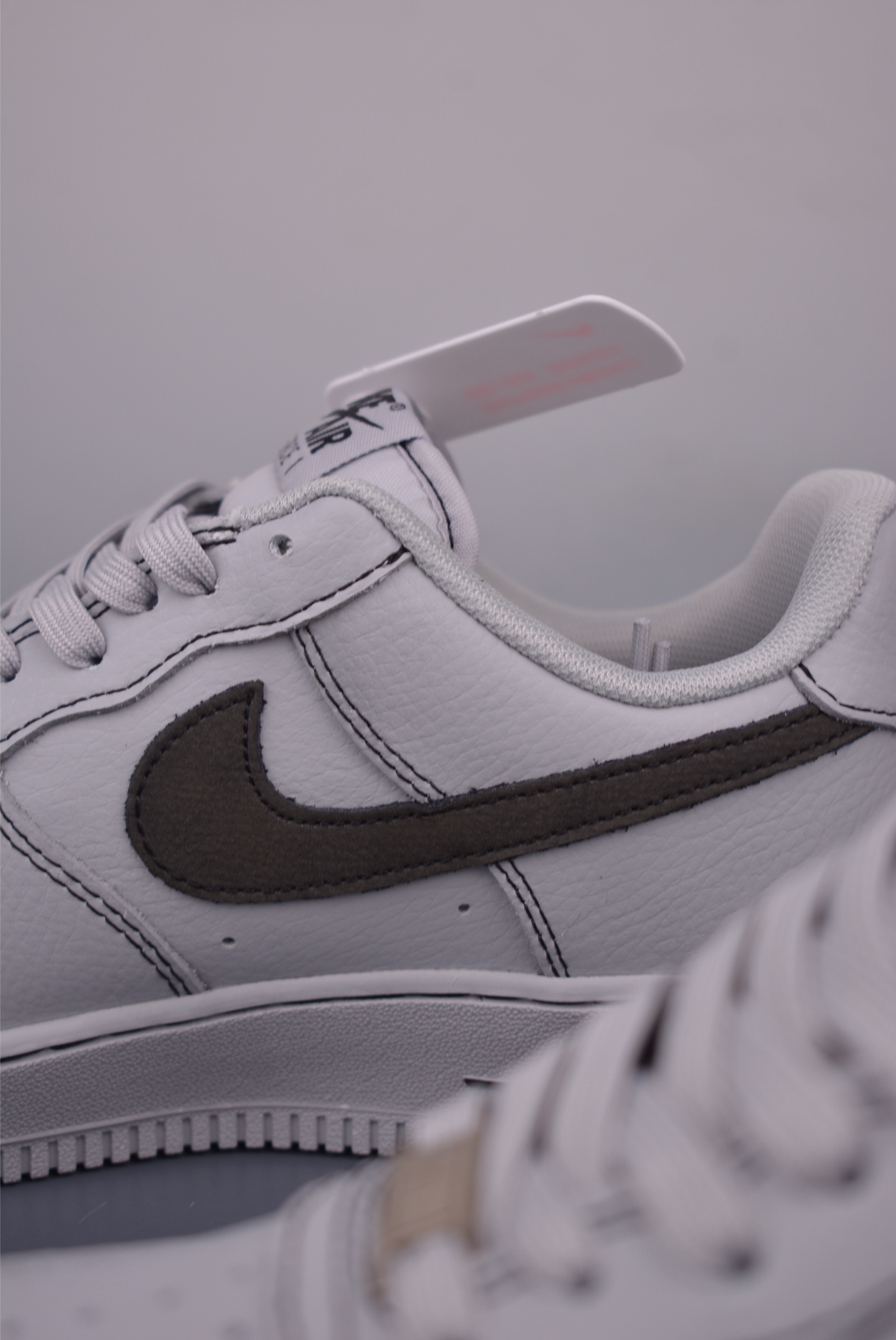 160 Nike Air Force 1 Low HQ2037-004