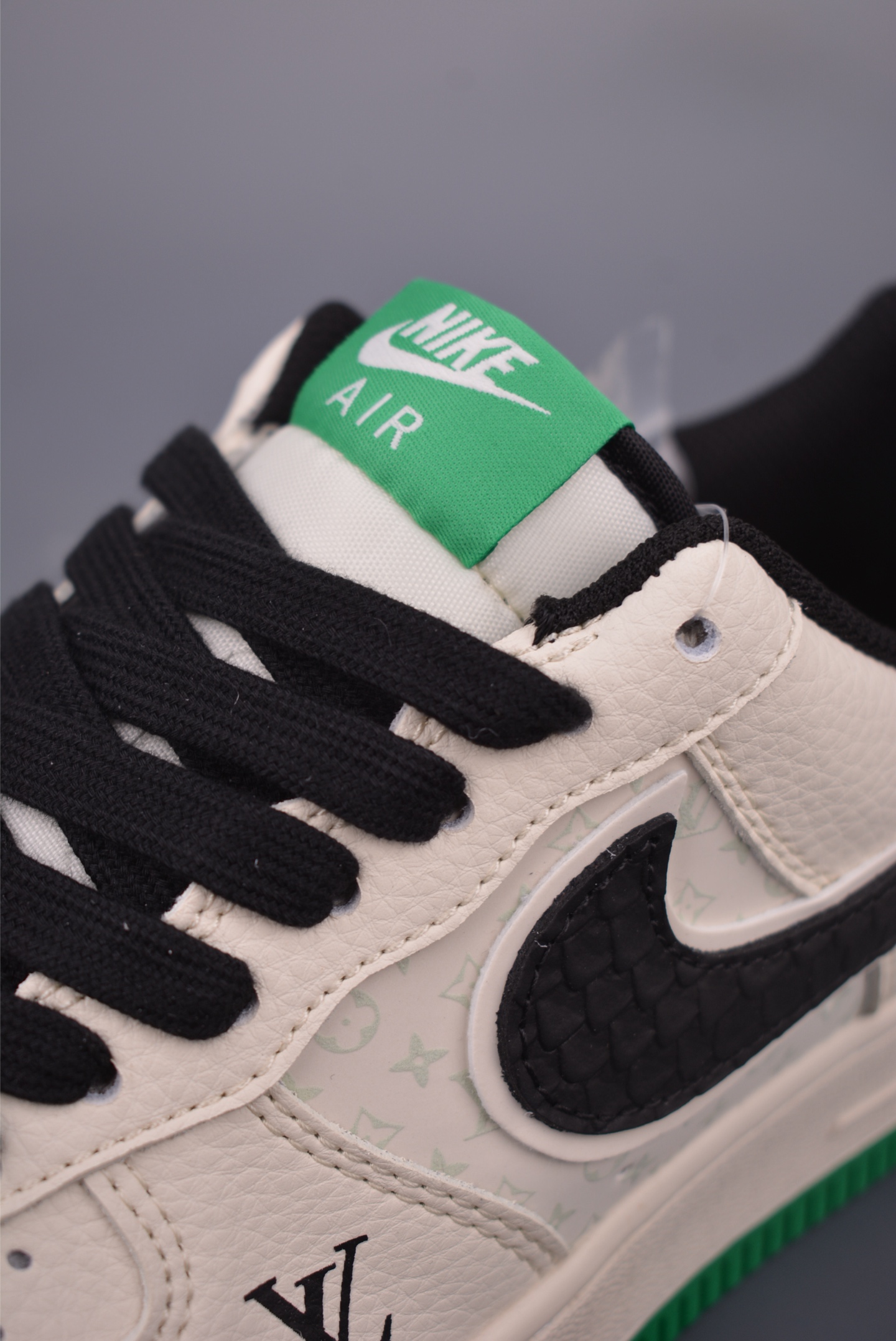 260 Nike Air Force 1 Low LV联名 QW5836-008-Chinese UA Cheap High Quatity Brand Clothes Bags handbags Sneakers wholesale wholesaler seller from China Factory suppliers Fashion Clothing Shoes best Quality Beautiful Price 260 Nike Air Force 1 Low LV联名 QW5836-008