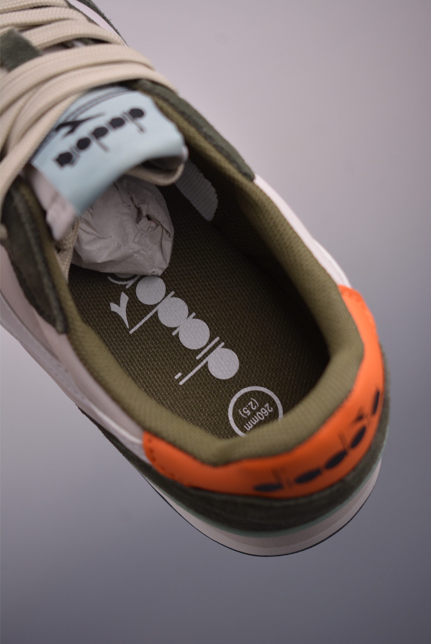 190 diadora迪亚多纳Camaro 涤纶织物牛反绒皮牛皮革 复古跑鞋-Chinese UA Cheap High Quatity Brand Clothes Bags handbags Sneakers wholesale wholesaler seller from China Factory suppliers Fashion Clothing Shoes best Quality Beautiful Price 190 diadora迪亚多纳Camaro 涤纶织物牛反绒皮牛皮革 复古跑鞋