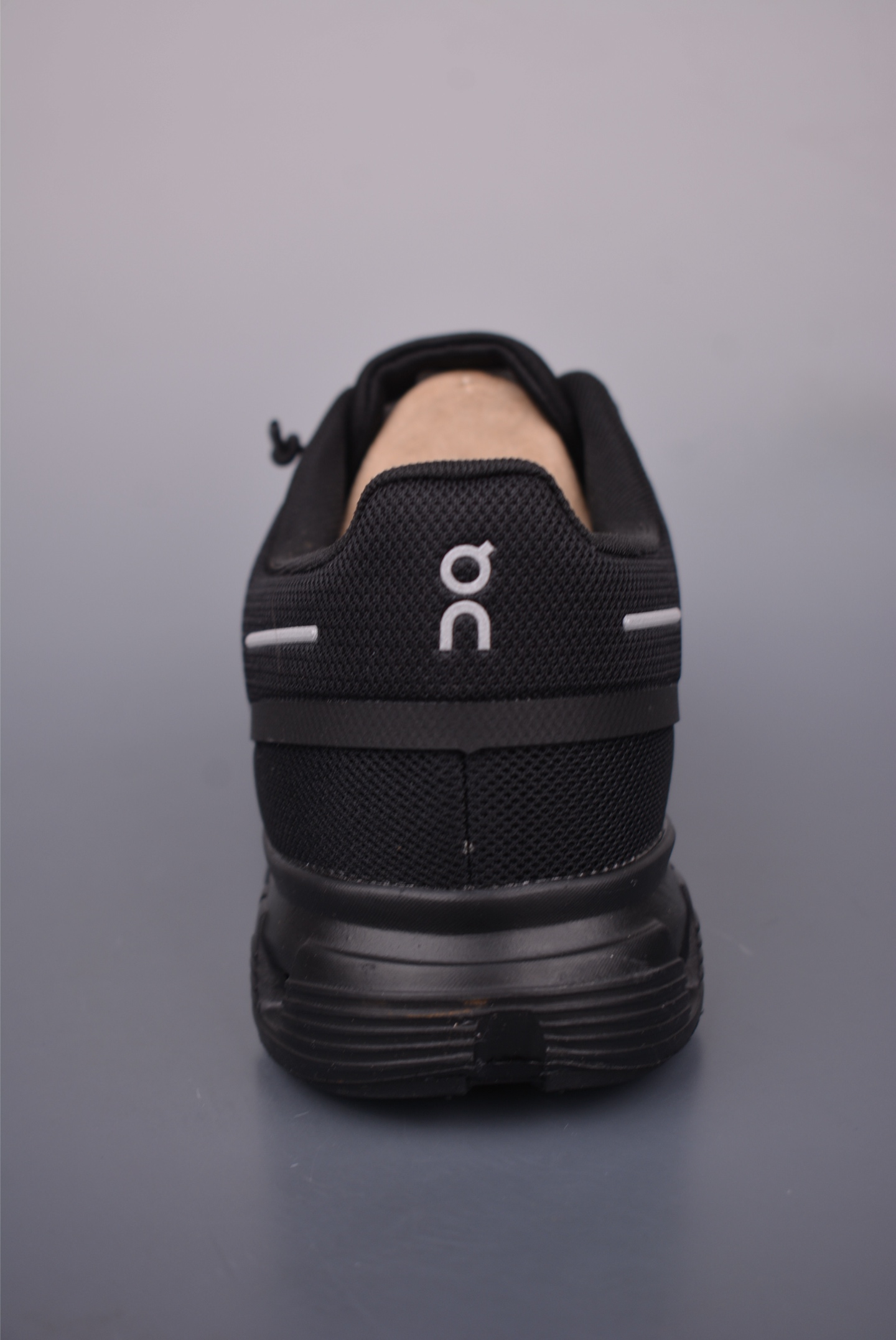 180 On昂跑 Cloudtilt 6 户外街头机能风跑步鞋 Cloud Hi Edge户外机能融合街头潮流 3MF1007-Chinese UA Cheap High Quatity Brand Clothes Bags handbags Sneakers wholesale wholesaler seller from China Factory suppliers Fashion Clothing Shoes best Quality Beautiful Price 180 On昂跑 Cloudtilt 6 户外街头机能风跑步鞋 Cloud Hi Edge户外机能融合街头潮流 3MF1007