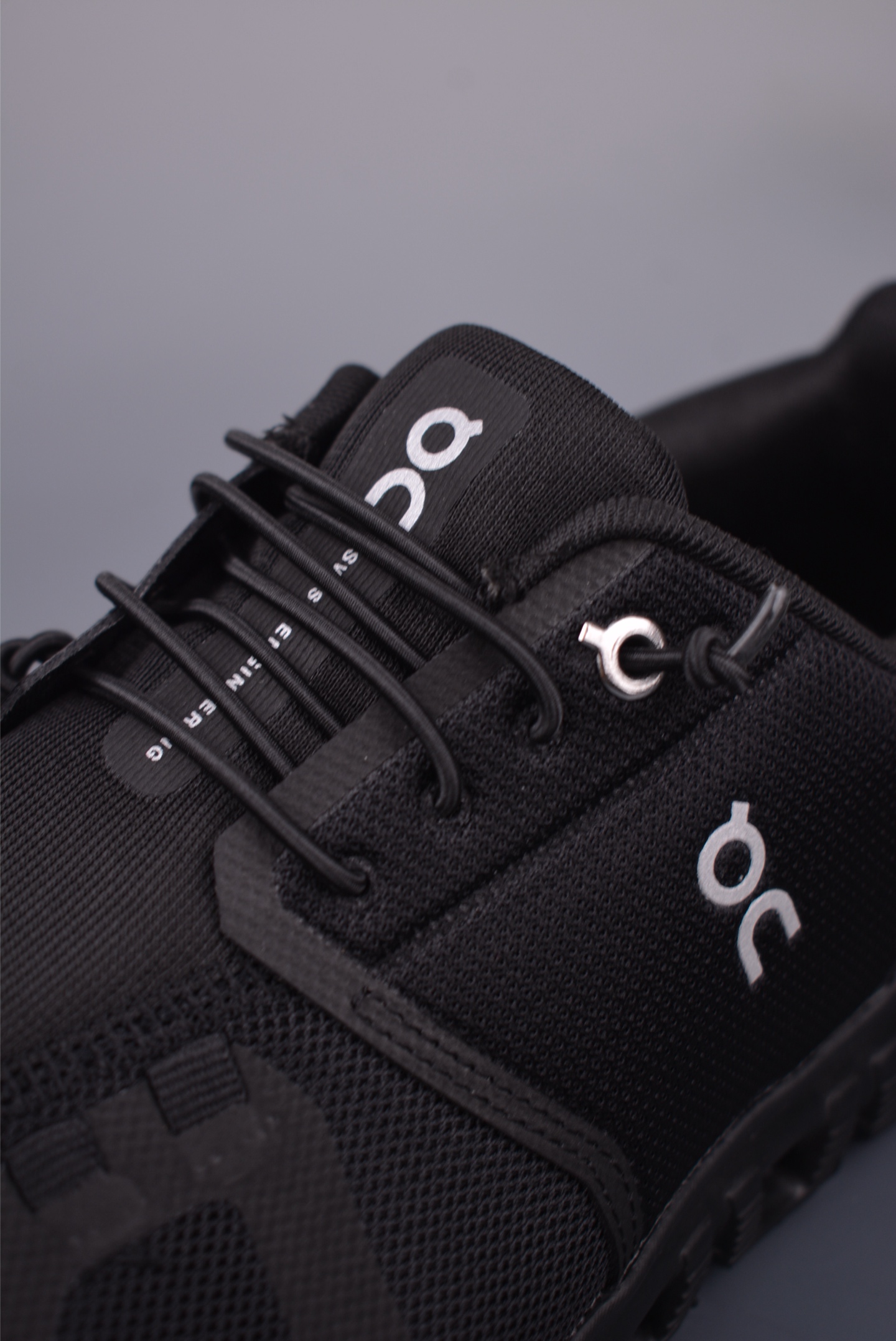 180 On昂跑 Cloudtilt 6 户外街头机能风跑步鞋 Cloud Hi Edge户外机能融合街头潮流 3MF1007-Chinese UA Cheap High Quatity Brand Clothes Bags handbags Sneakers wholesale wholesaler seller from China Factory suppliers Fashion Clothing Shoes best Quality Beautiful Price 180 On昂跑 Cloudtilt 6 户外街头机能风跑步鞋 Cloud Hi Edge户外机能融合街头潮流 3MF1007