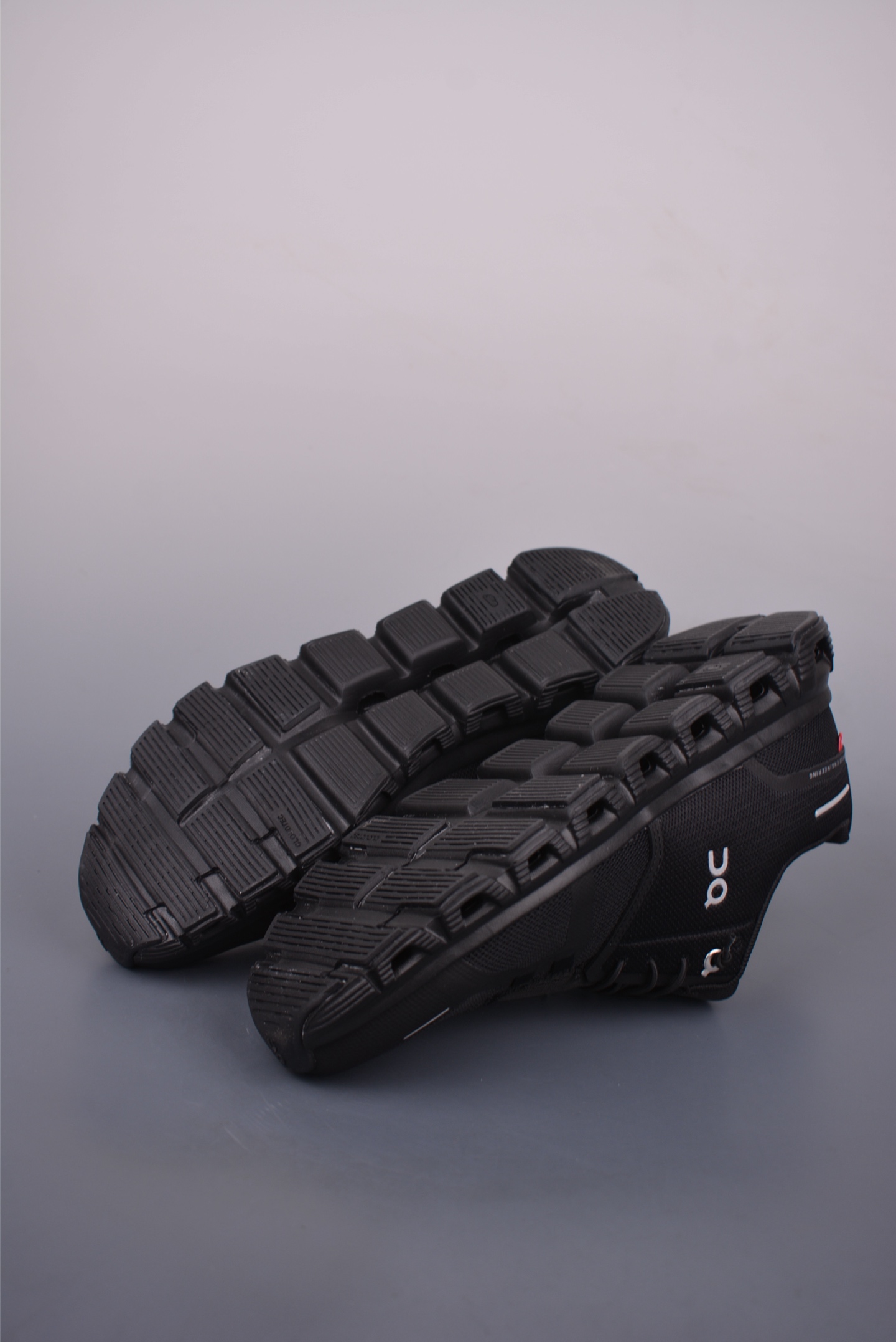 180 On昂跑 Cloudtilt 6 户外街头机能风跑步鞋 Cloud Hi Edge户外机能融合街头潮流 3MF1007-Chinese UA Cheap High Quatity Brand Clothes Bags handbags Sneakers wholesale wholesaler seller from China Factory suppliers Fashion Clothing Shoes best Quality Beautiful Price 180 On昂跑 Cloudtilt 6 户外街头机能风跑步鞋 Cloud Hi Edge户外机能融合街头潮流 3MF1007