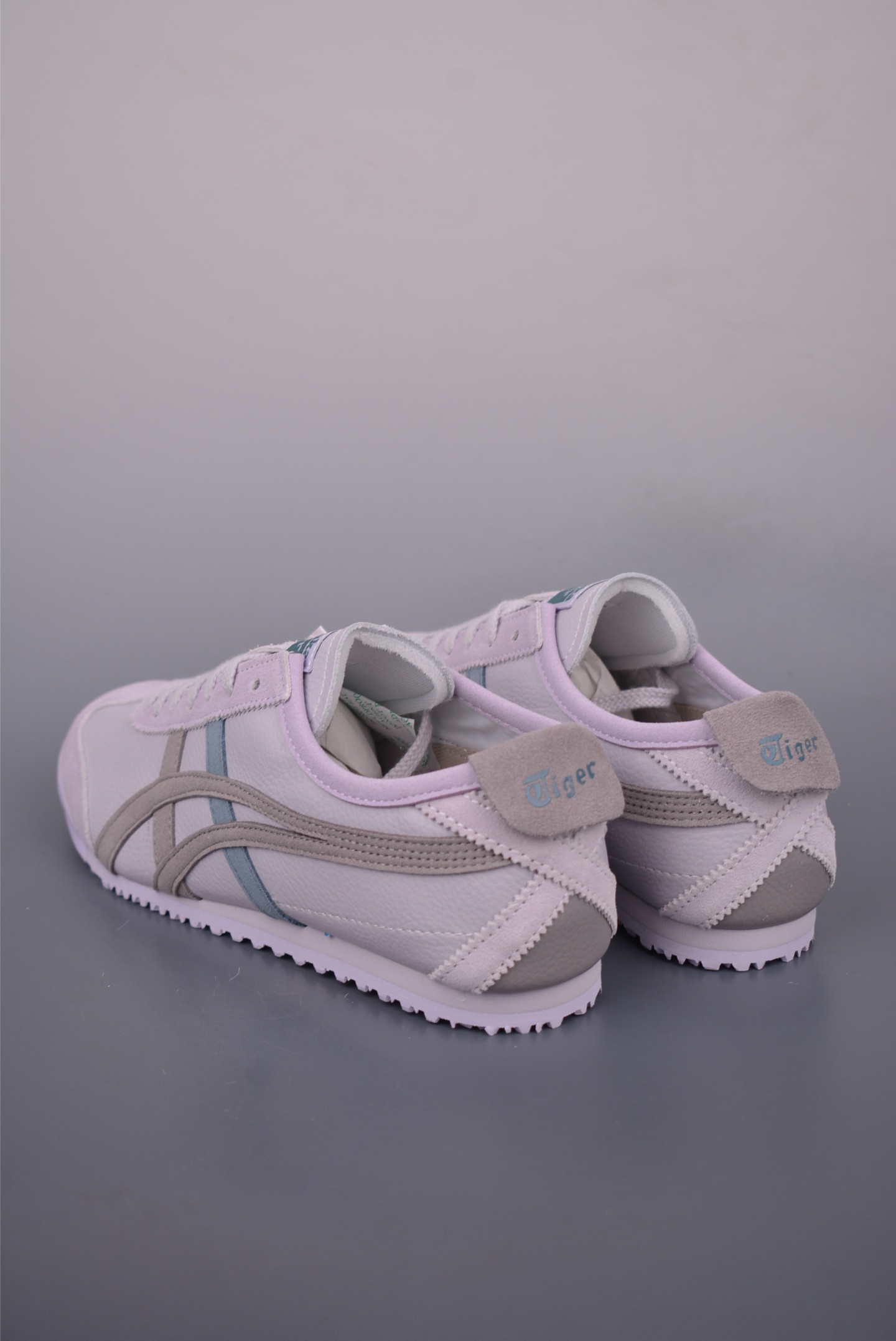 130 Asics鬼冢虎 MEXICO 66 做工精赞 1183C076-Chinese UA Cheap High Quatity Brand Clothes Bags handbags Sneakers wholesale wholesaler seller from China Factory suppliers Fashion Clothing Shoes best Quality Beautiful Price 130 Asics鬼冢虎 MEXICO 66 做工精赞 1183C076