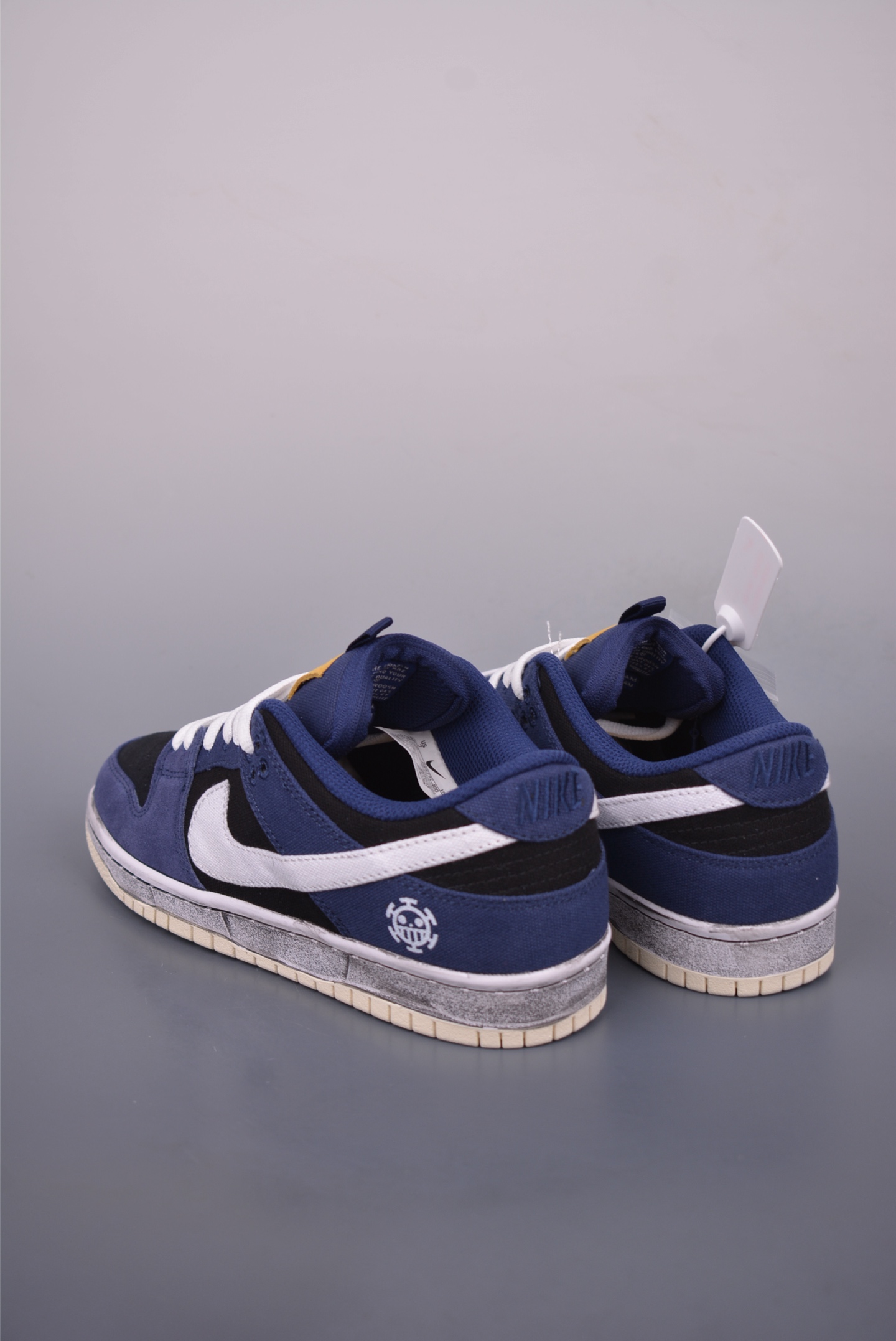 200 Nike SB Dunk Low 白蓝做旧帆布 DX6775-400
