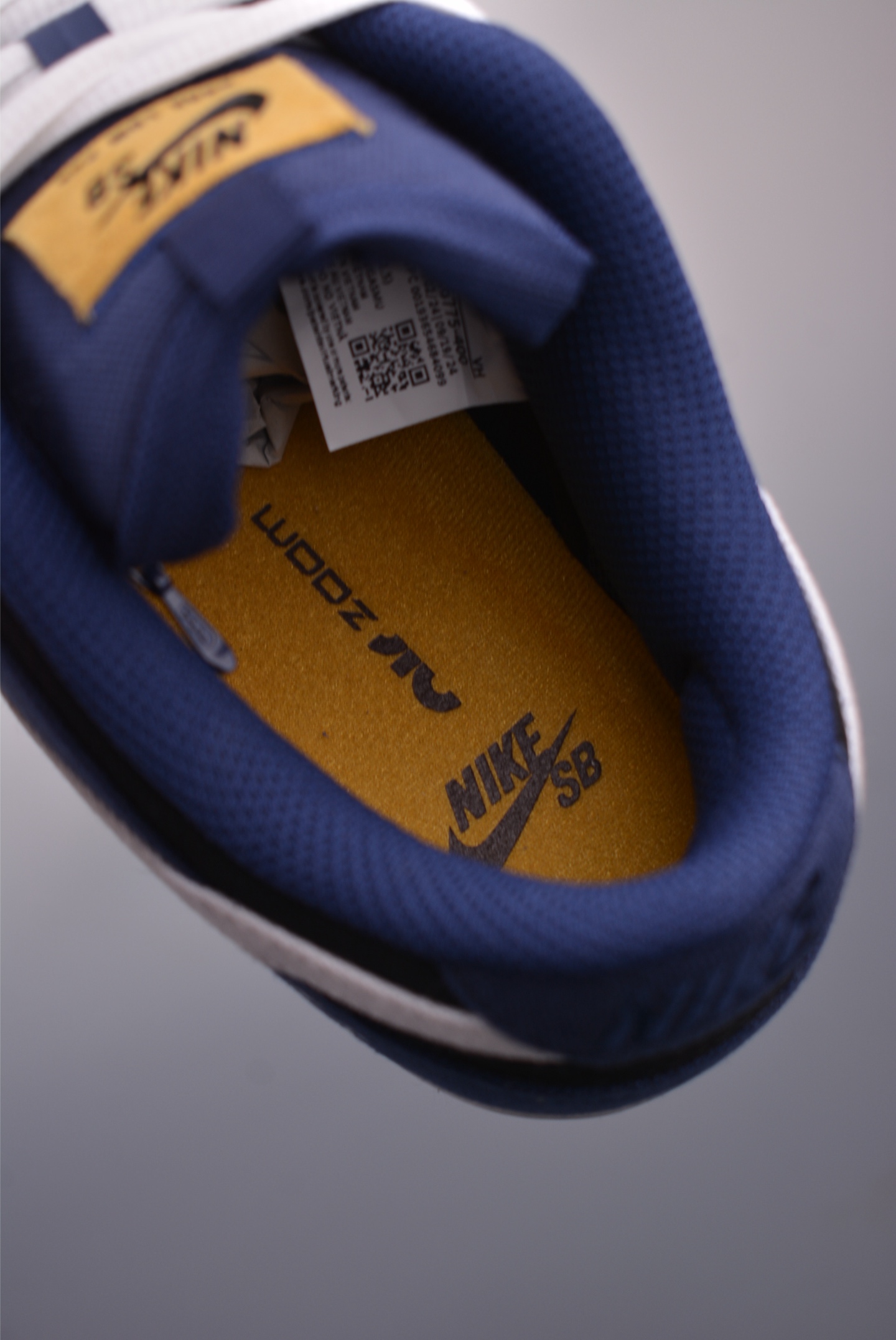 200 Nike SB Dunk Low 白蓝做旧帆布 DX6775-400