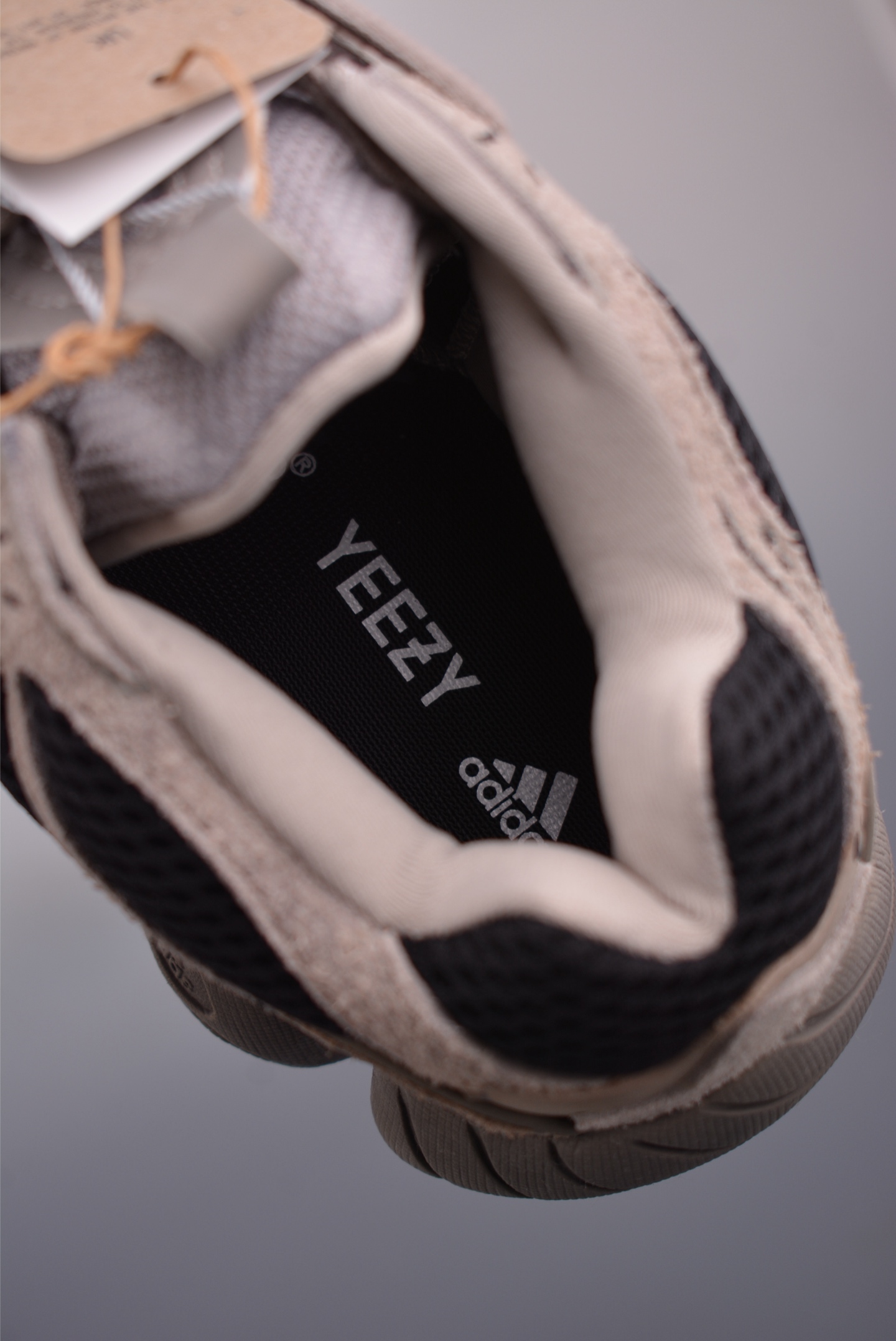 300 Adidas Yeezy 500 莓刻 街头涂鸦 GX3607