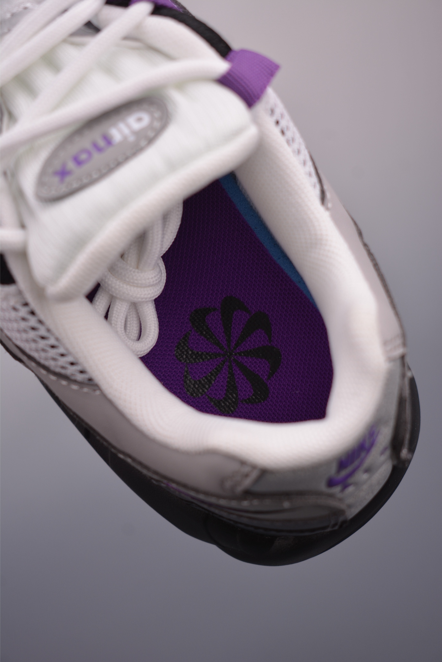 250 NIKE Air Max 95 纯原版本 潮流百搭 气垫缓震慢跑鞋 DH8015-003