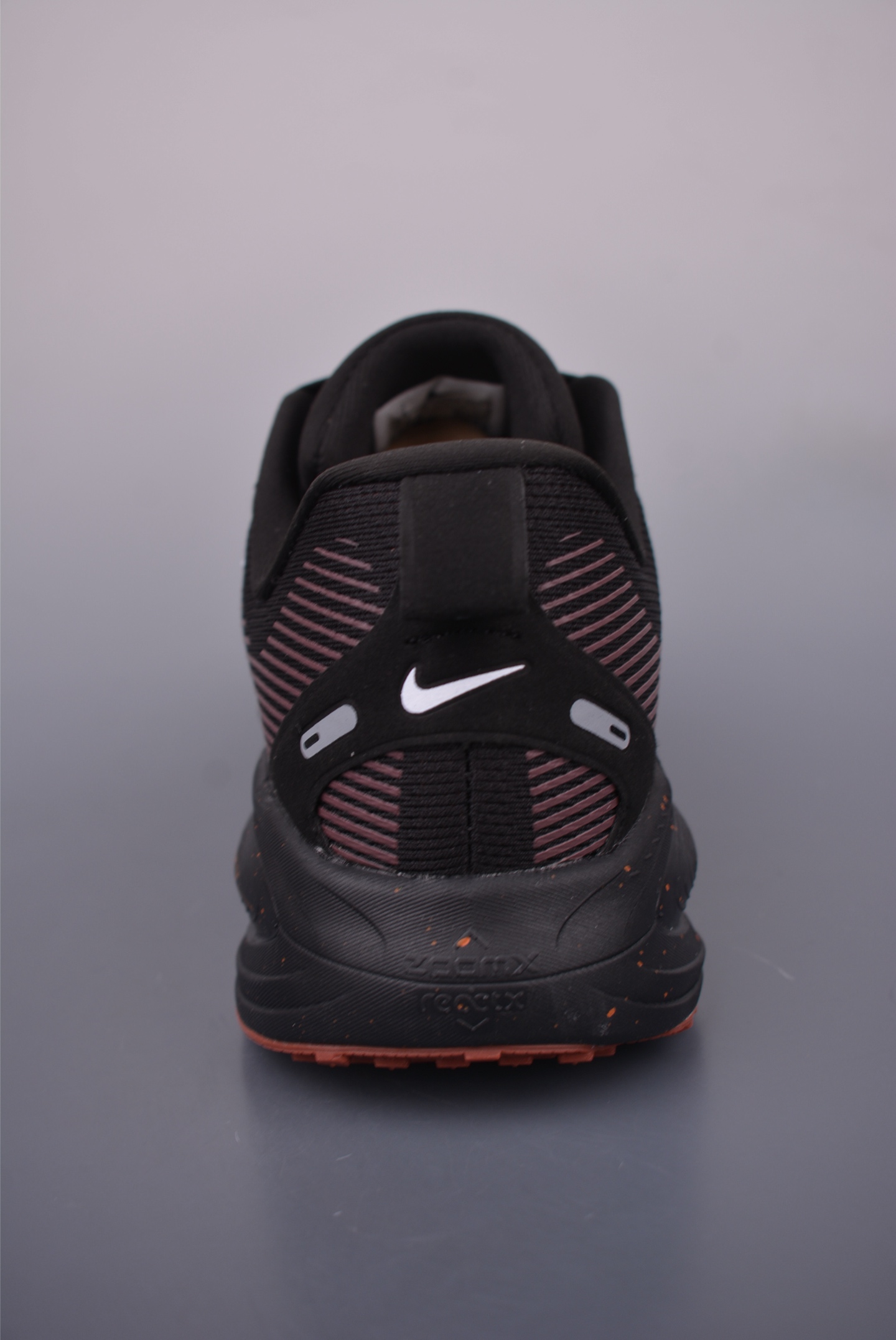 180 Nike Air Zoom Vomero 18 全新科技提前原鞋开发 运动跑鞋 IH4454-001-Chinese UA Cheap High Quatity Brand Clothes Bags handbags Sneakers wholesale wholesaler seller from China Factory suppliers Fashion Clothing Shoes best Quality Beautiful Price 180 Nike Air Zoom Vomero 18 全新科技提前原鞋开发 运动跑鞋 IH4454-001