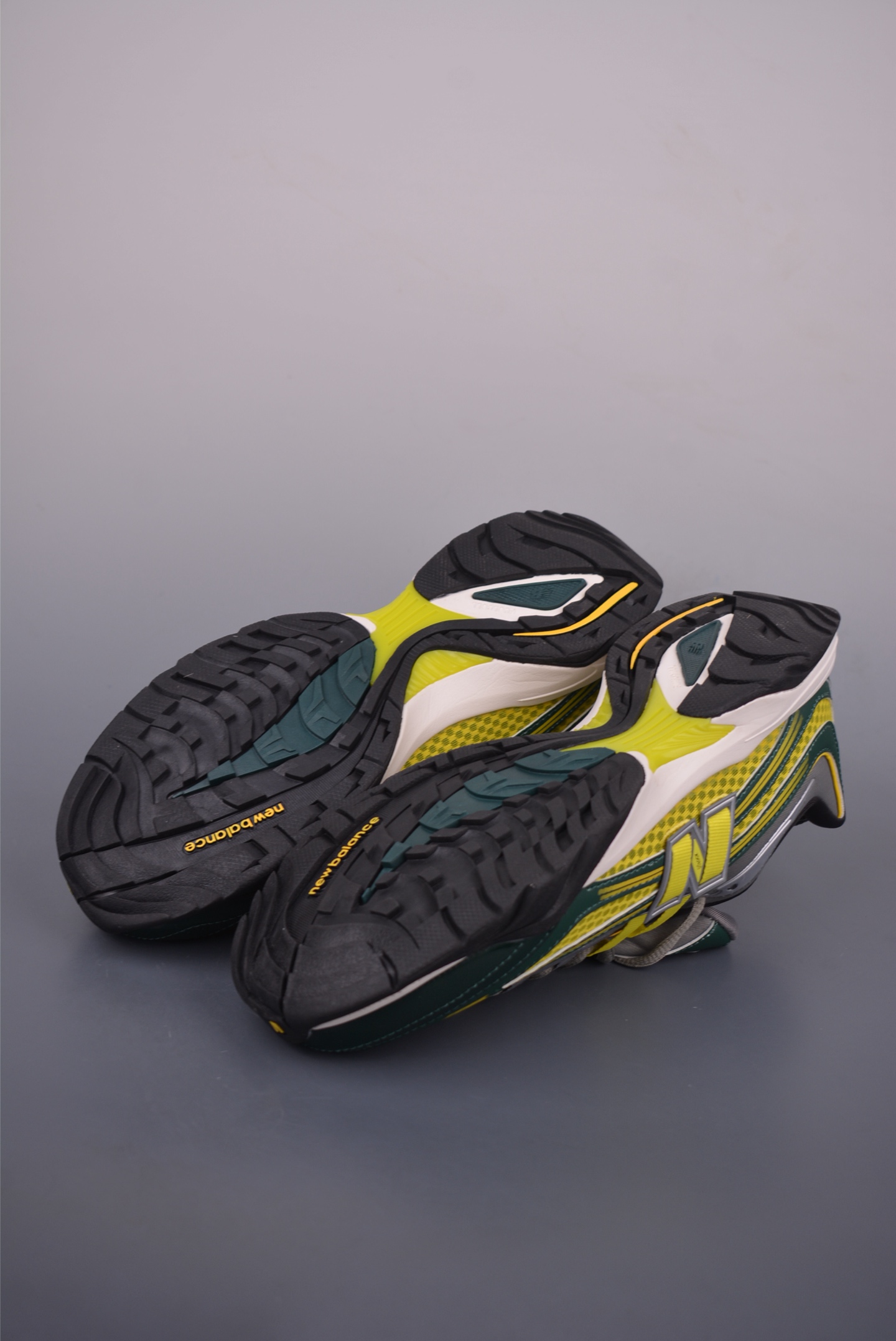 190 AIME LEON DORE × New Balance RC56系列 新百伦 NB 舒适耐磨 低帮 休闲跑步鞋 URC56AD1