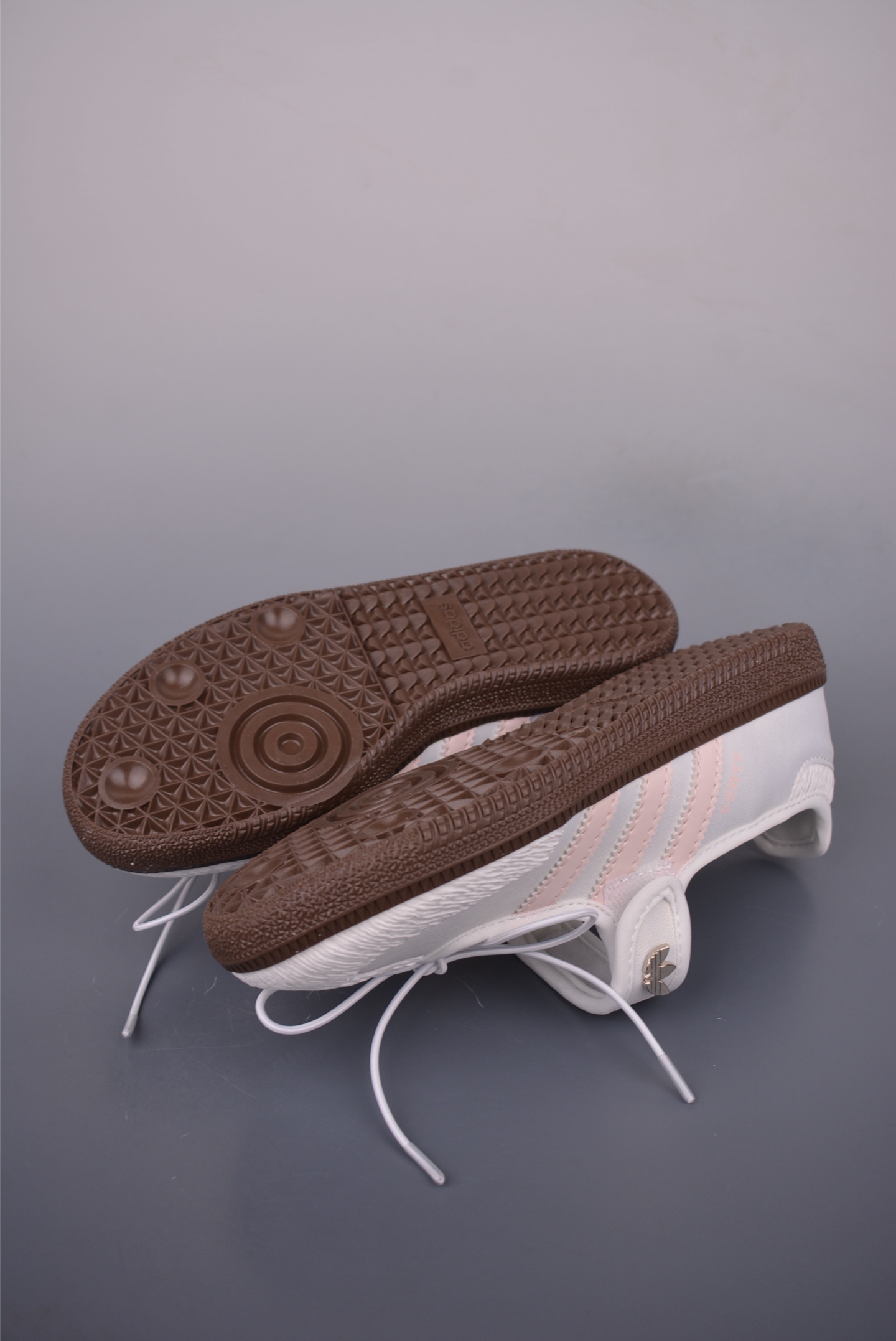 140 Adidas三叶草SAMBA Jane W 玛丽珍鞋 炎夏鞋柜必备 JQ4482-Chinese UA Cheap High Quatity Brand Clothes Bags handbags Sneakers wholesale wholesaler seller from China Factory suppliers Fashion Clothing Shoes best Quality Beautiful Price 140 Adidas三叶草SAMBA Jane W 玛丽珍鞋 炎夏鞋柜必备 JQ4482