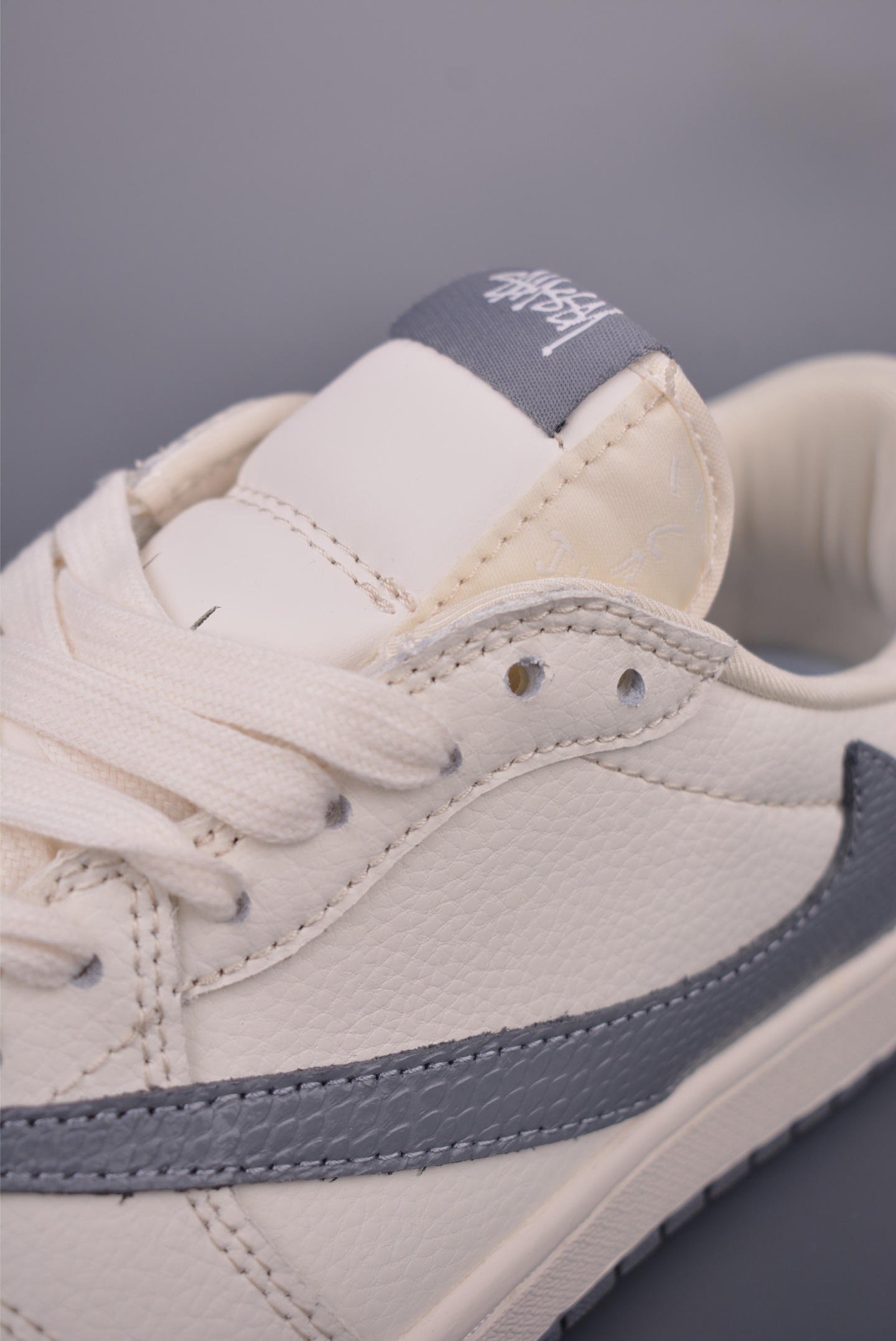 200 Fragment x Travis Scott Air Jordan 1 Low 三方联名倒钩 JW1188-271