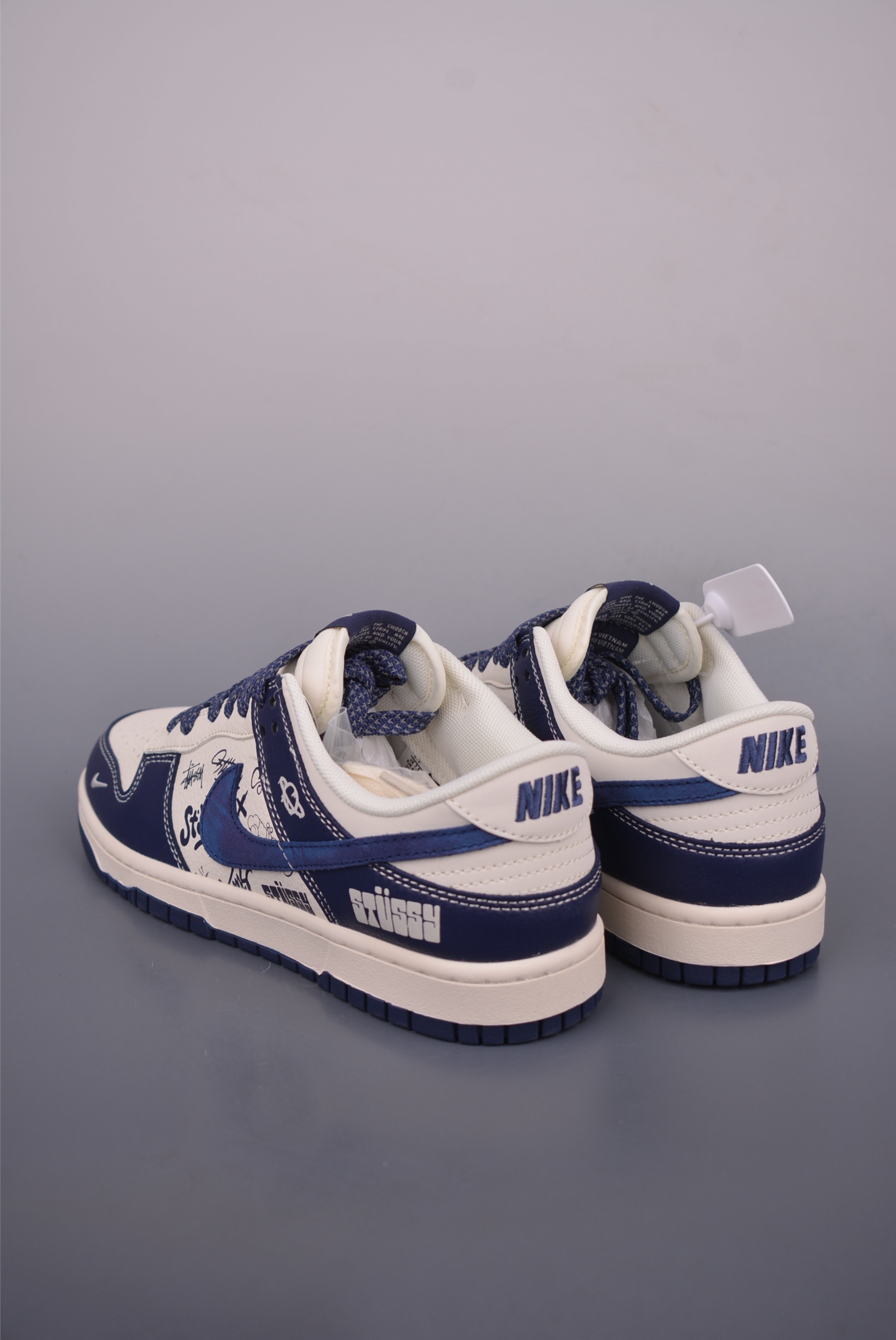 260 Nike SB Dunk Low Stussy联名 XS6089-589-Chinese UA Cheap High Quatity Brand Clothes Bags handbags Sneakers wholesale wholesaler seller from China Factory suppliers Fashion Clothing Shoes best Quality Beautiful Price 260 Nike SB Dunk Low Stussy联名 XS6089-589