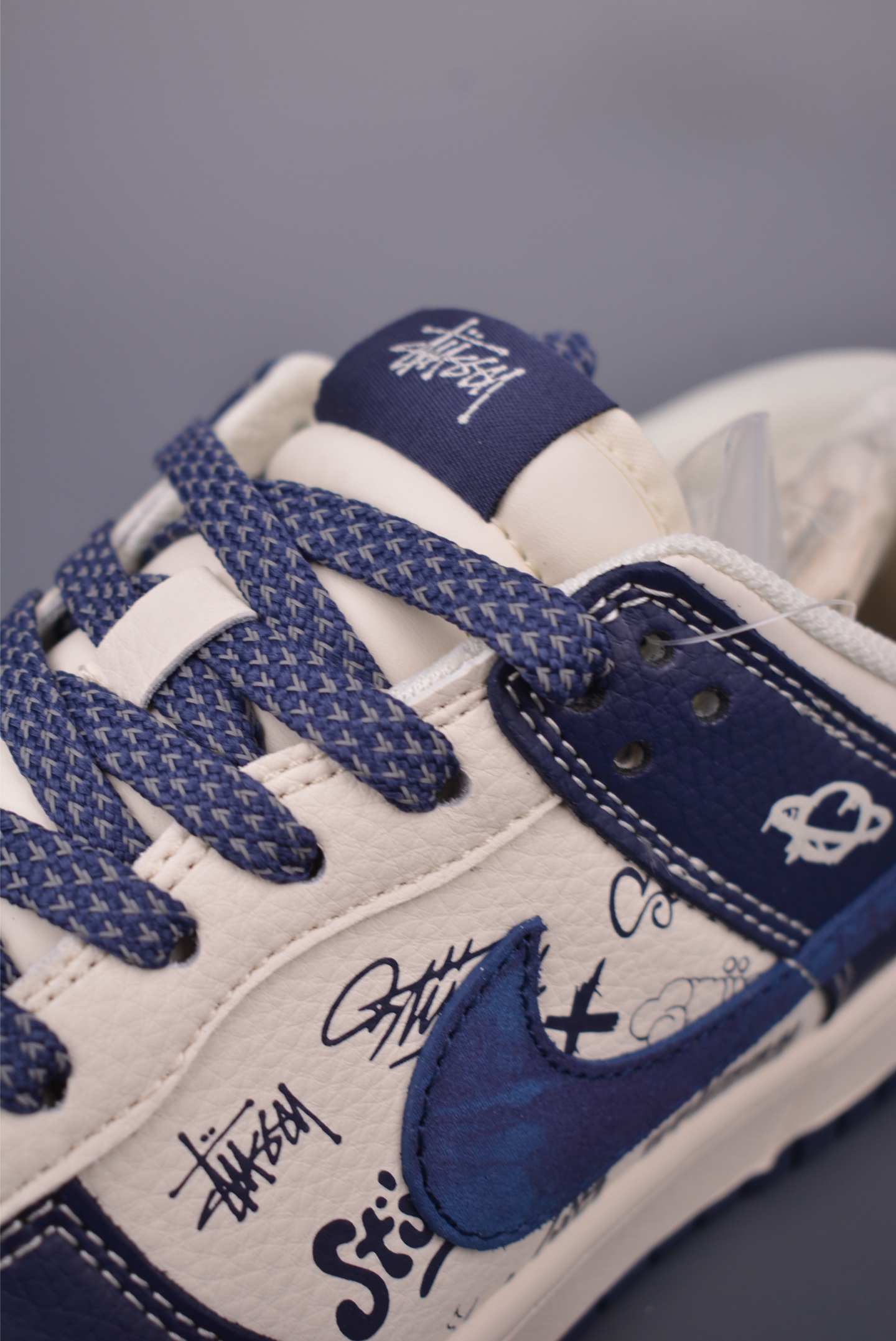 260 Nike SB Dunk Low Stussy联名 XS6089-589-Chinese UA Cheap High Quatity Brand Clothes Bags handbags Sneakers wholesale wholesaler seller from China Factory suppliers Fashion Clothing Shoes best Quality Beautiful Price 260 Nike SB Dunk Low Stussy联名 XS6089-589