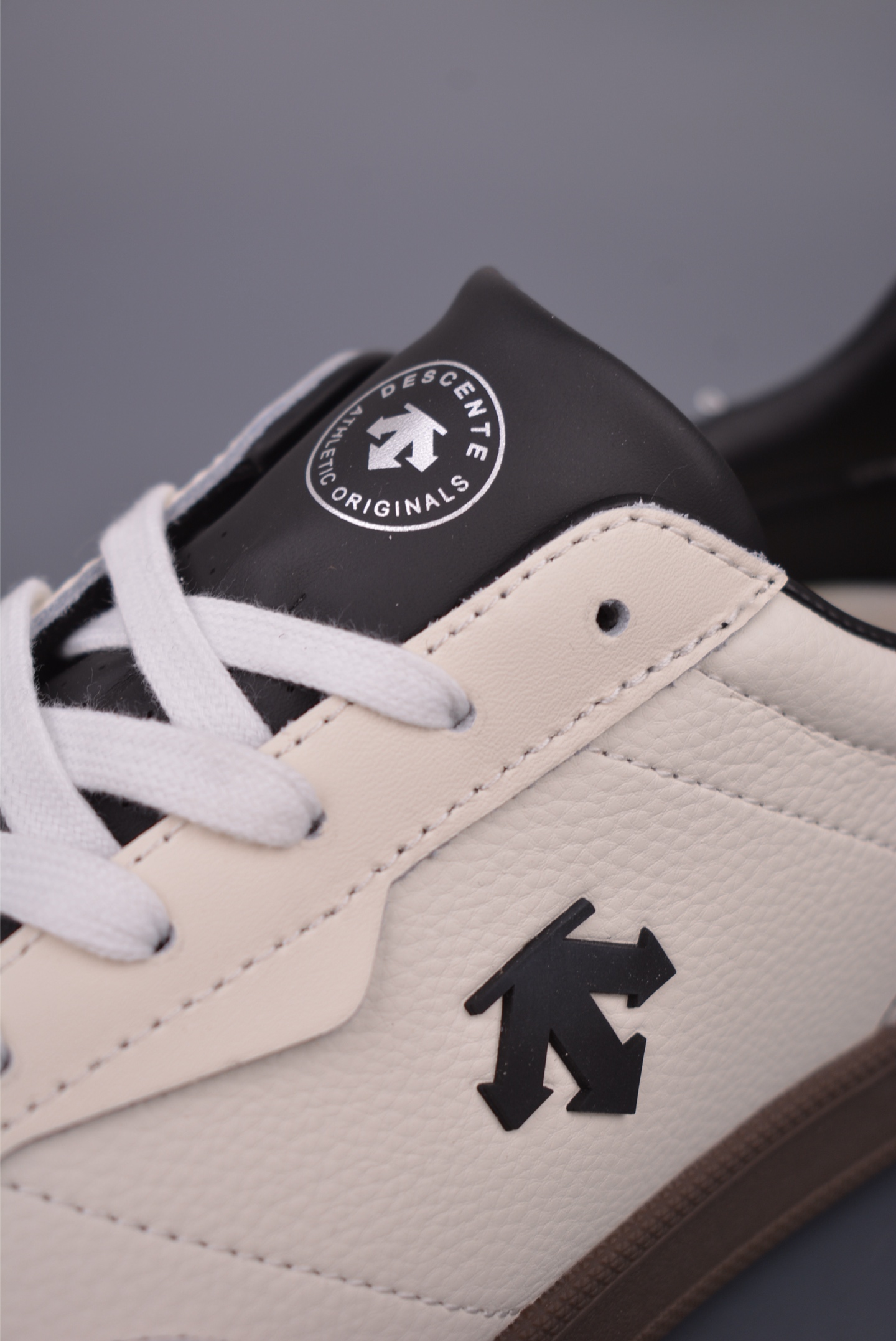 Descente Chron SB Retro Fashion Sneakers - Leather Upper, Versatile Style 8 i1751831981700 1747 0 6