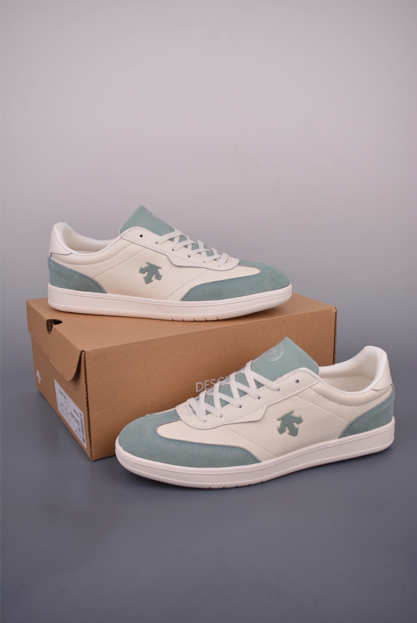 Descente Chron SB Retro Sneakers: Leather Upper, Comfortable, Versatile Style 6 i1751832006046 9252 0 4