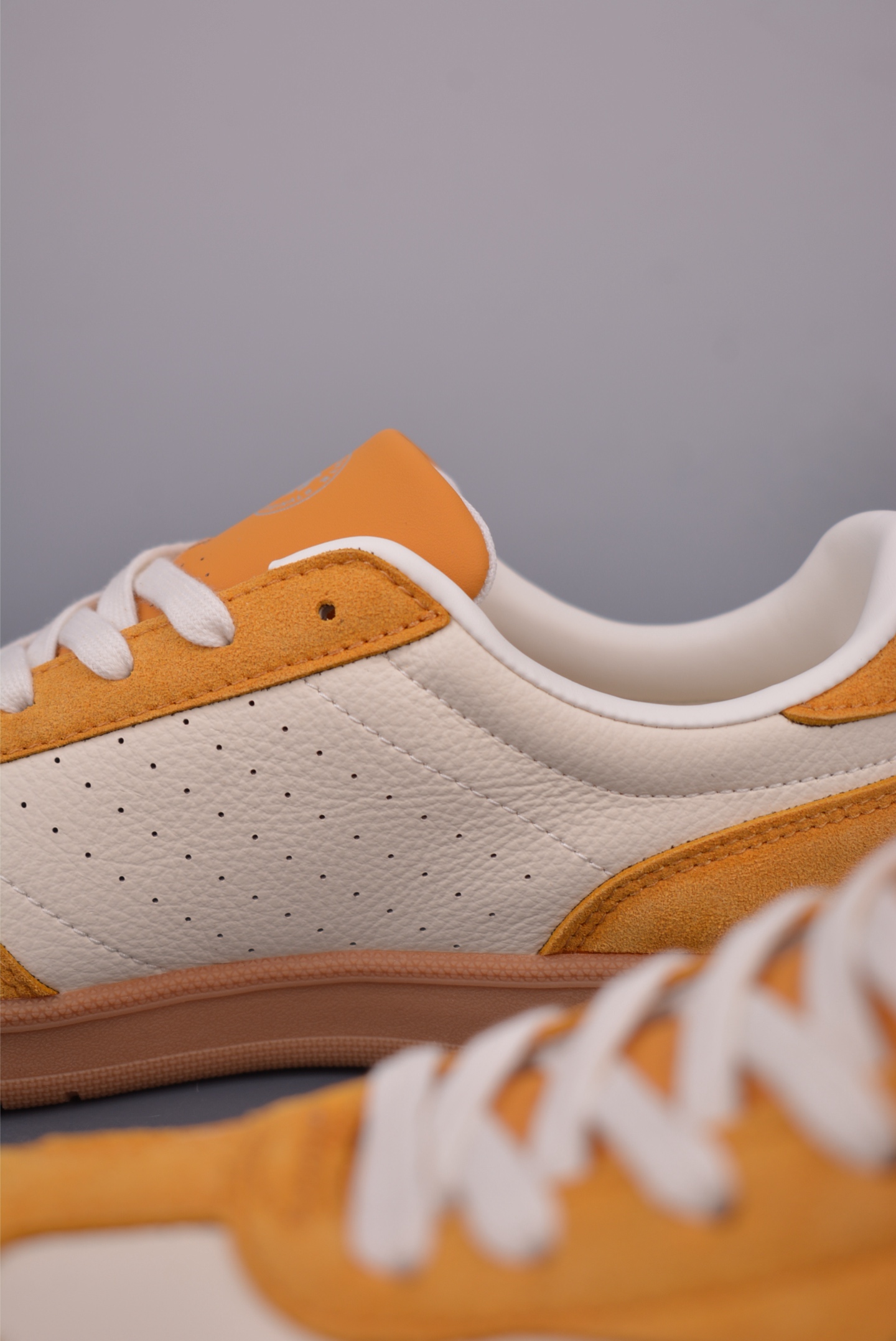 Descente Chron SB Retro Sneakers: Stylish Leather Shoes For Everyday Wear 9 i1751832041942 6318 0 7