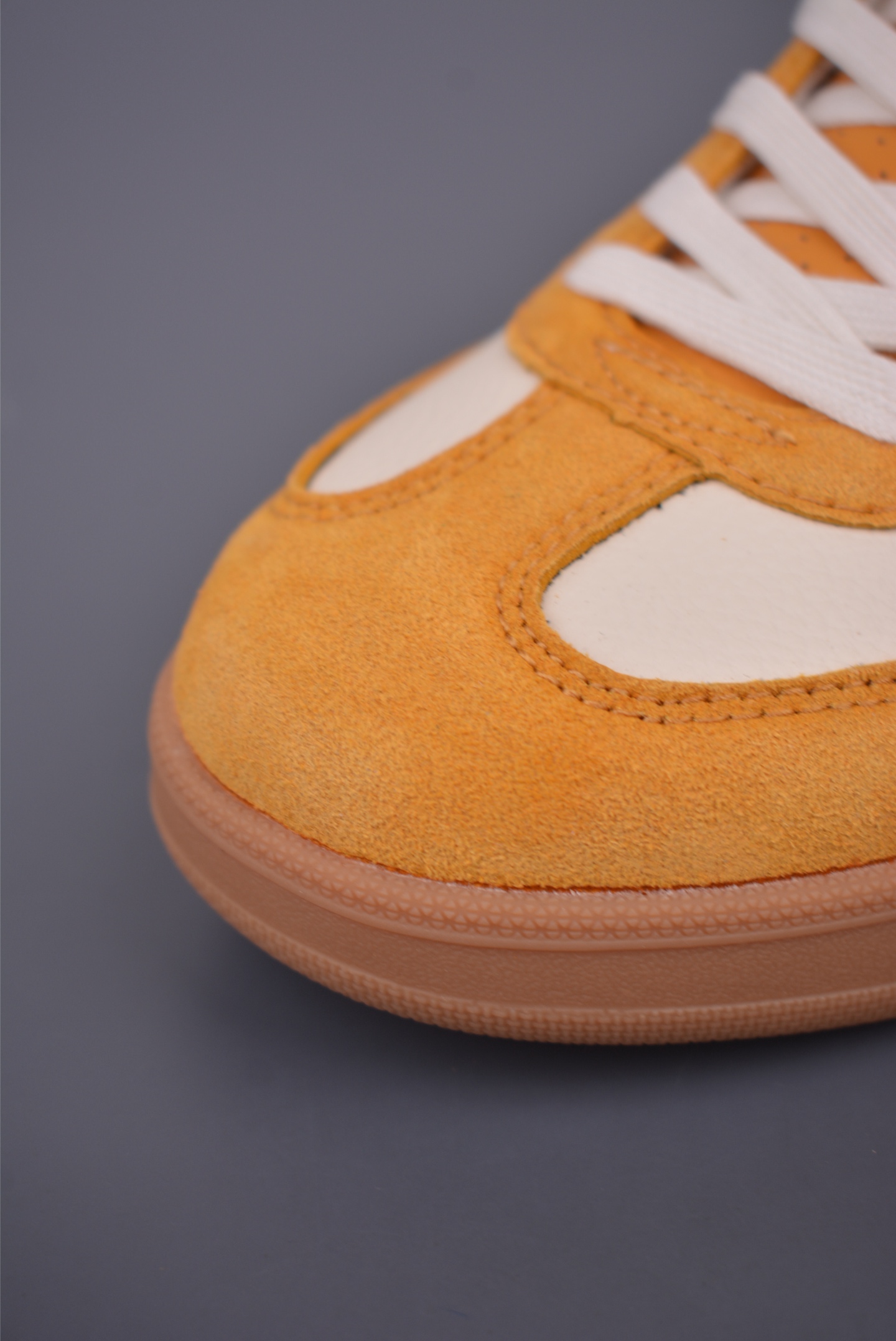 Descente Chron SB Retro Sneakers: Stylish Leather Shoes For Everyday Wear 7 i1751832041952 3712 0 5