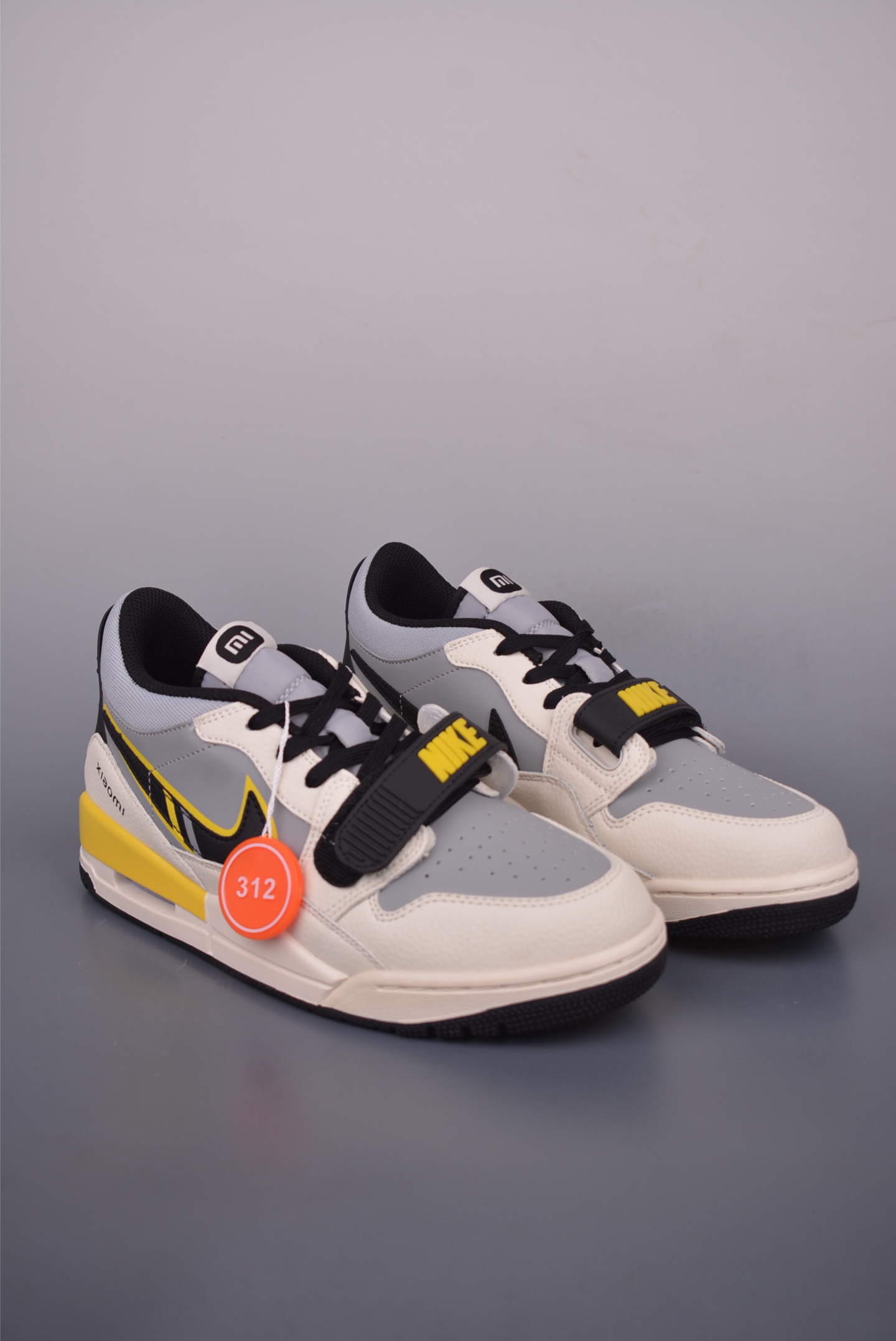 Air Jordan Legacy 312: Iconic Design, Ultimate Comfort in Classic Colors 2 i1751832233461 5045 0 0