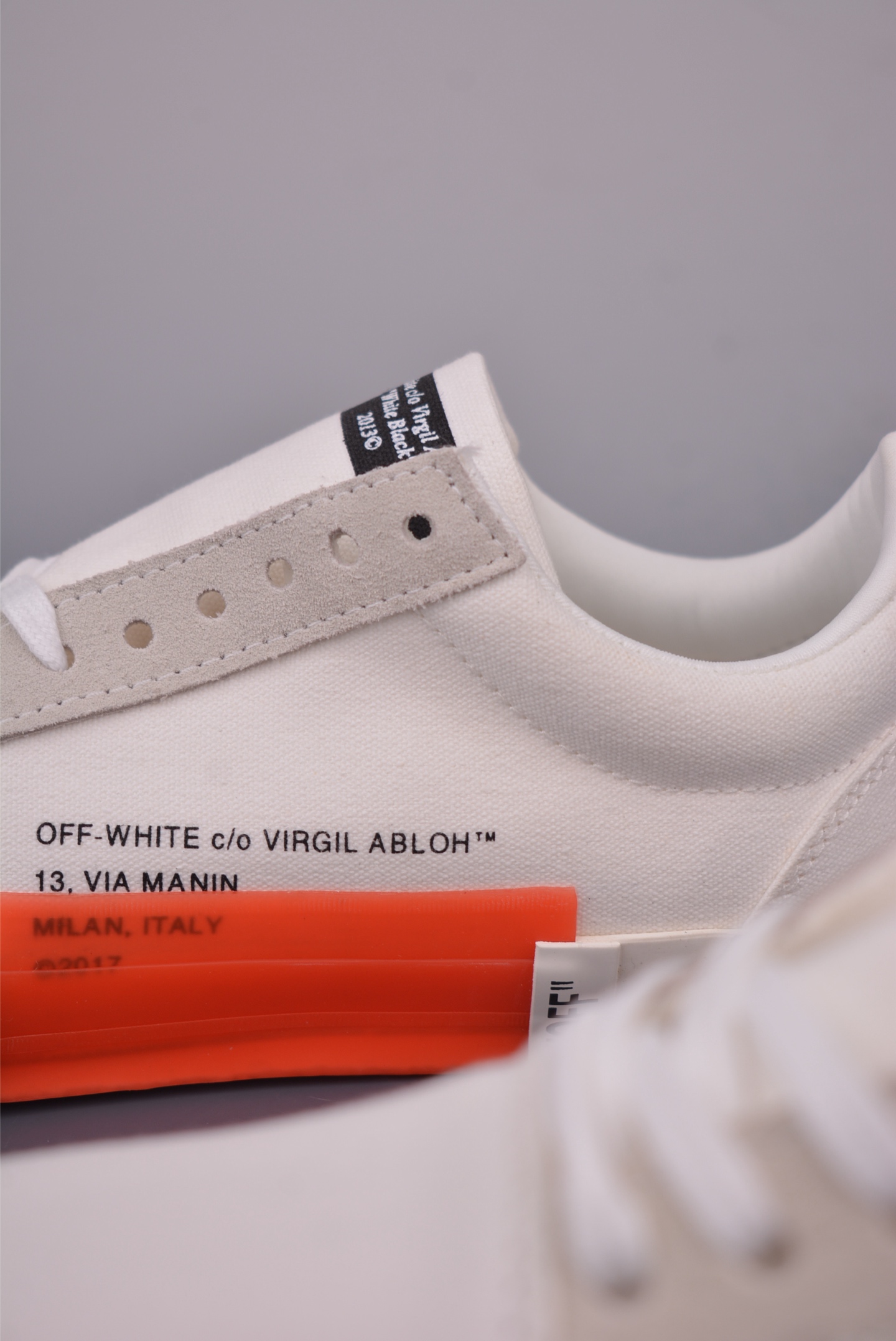 Off-White Vulcanised Low-Top Sneakers: Stylish, Comfortable, and High-Quality 9 i1751832761967 670 0 7