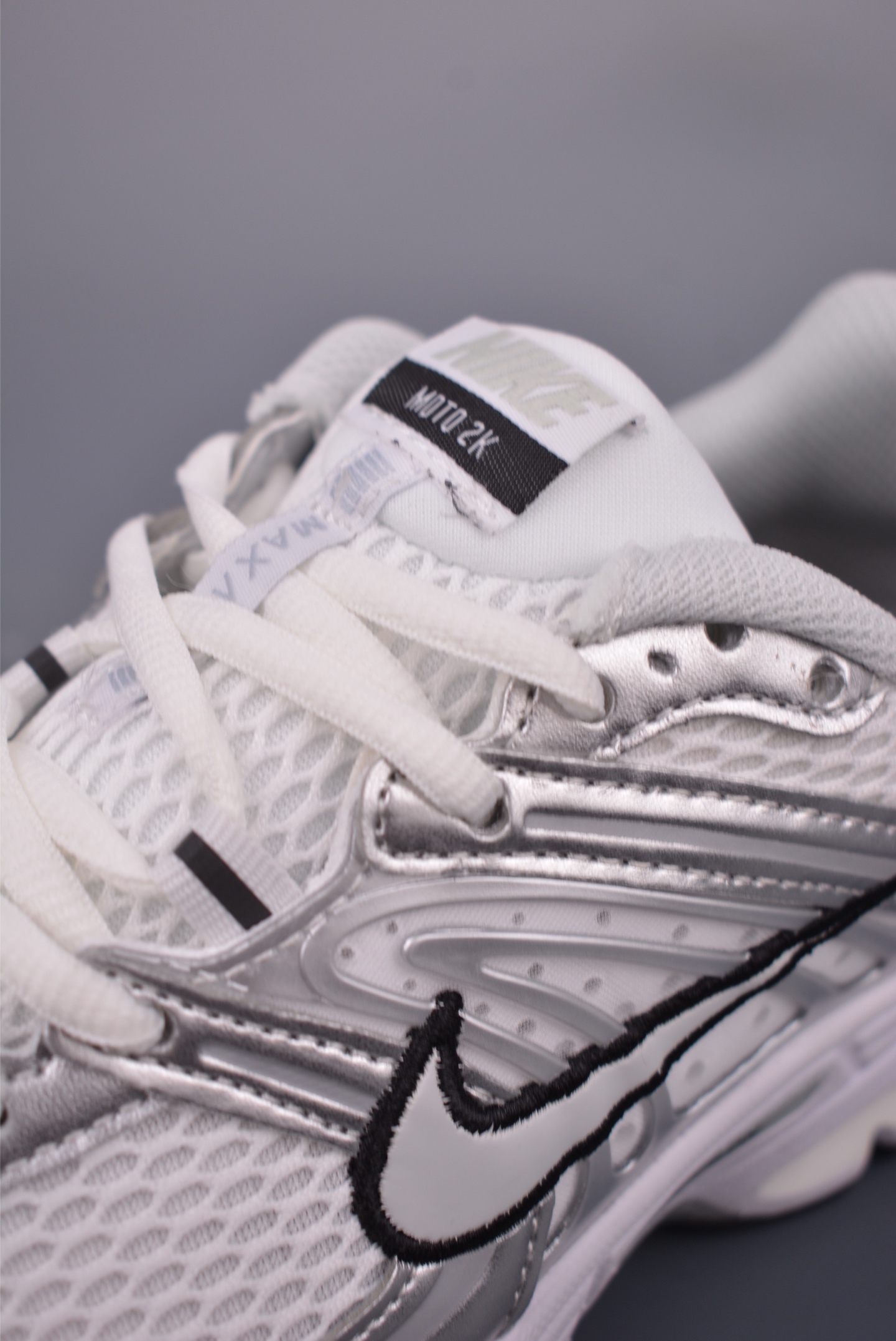 Nike Air Max Moto 2K Low-Top Running Shoes - White/Silver, HQ2056-007 8 i1751833587943 3001 0 6