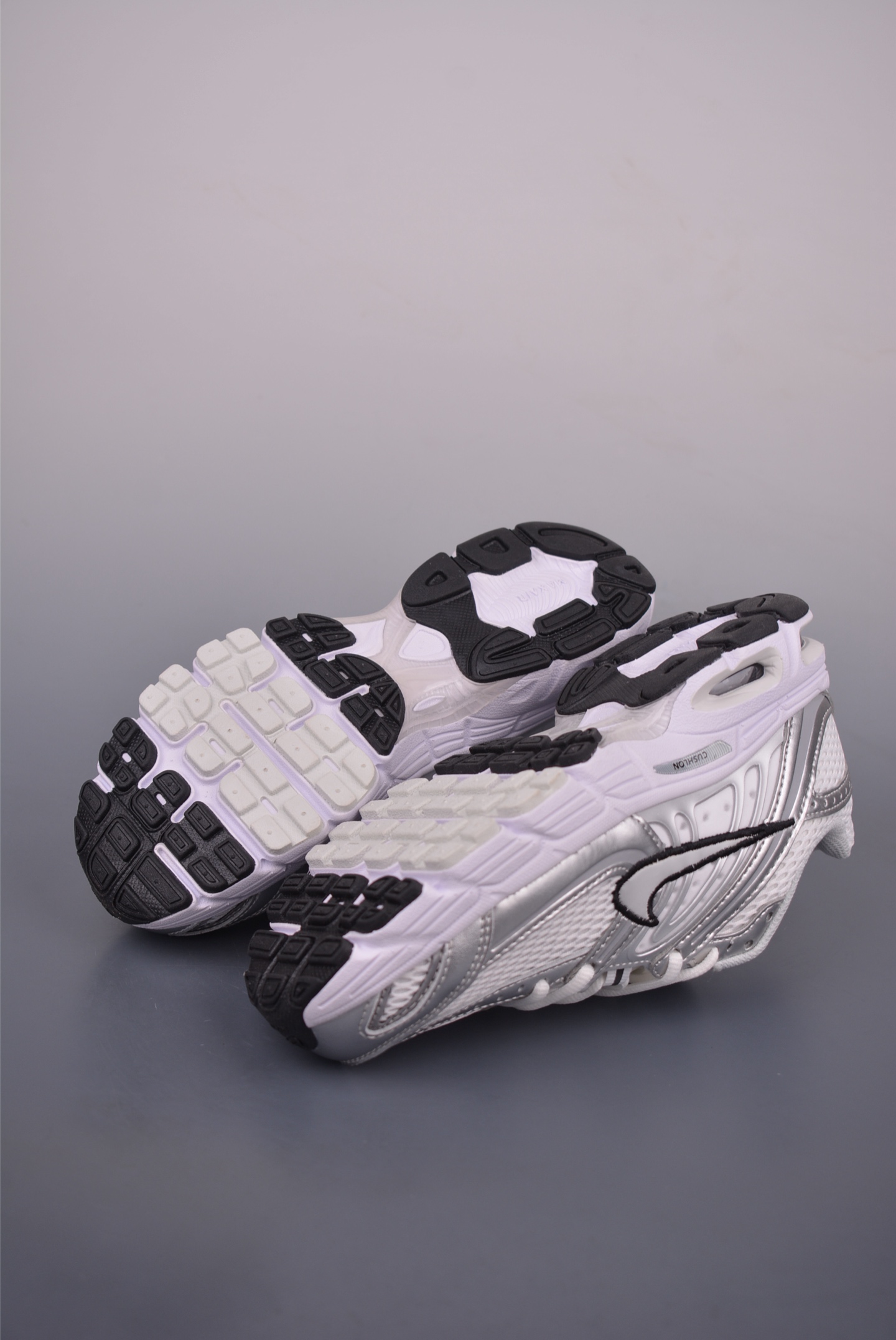 Nike Air Max Moto 2K Low-Top Running Shoes - White/Silver, HQ2056-007 4 i1751833587957 8404 0 2