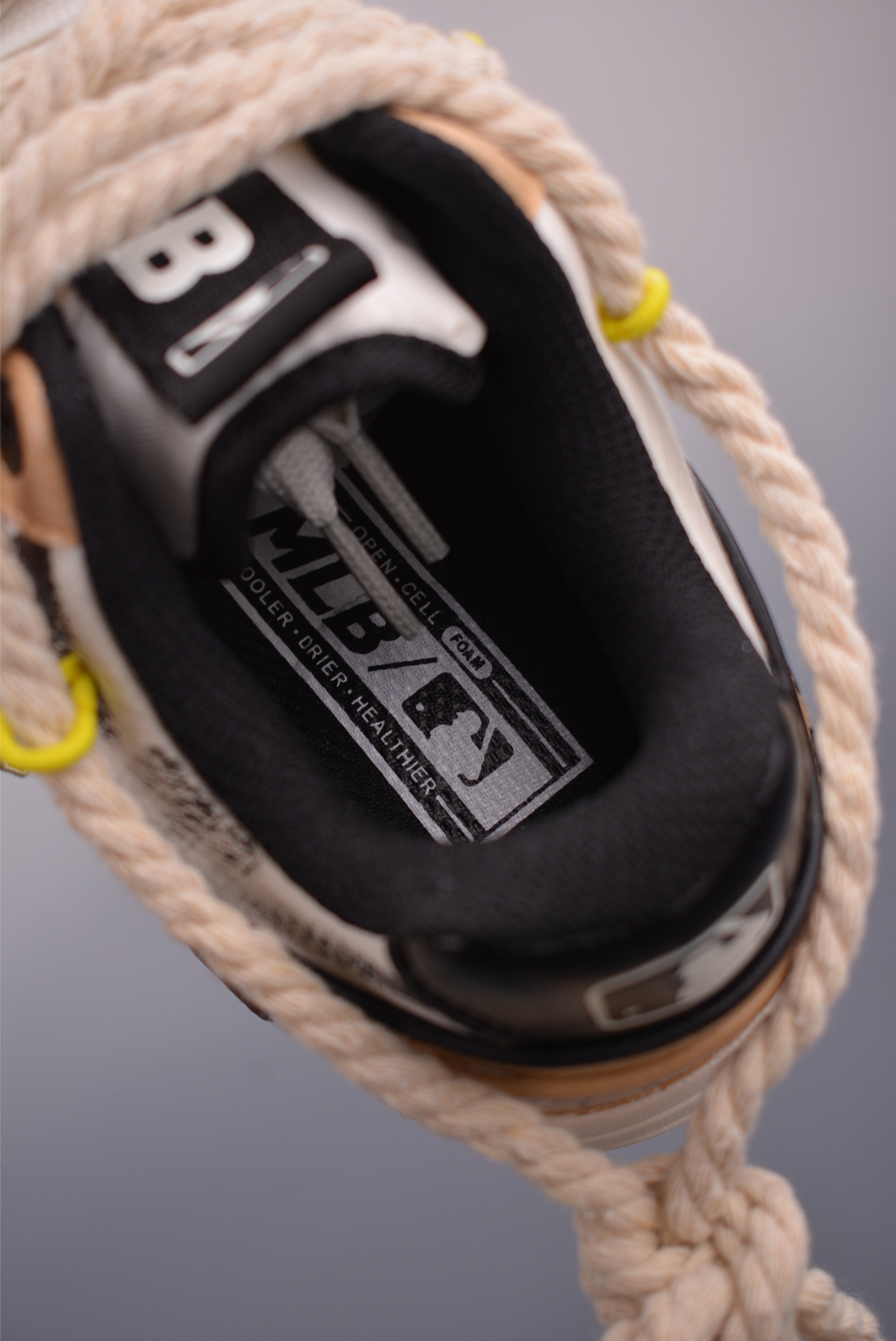 MLB NY Yankees Graffiti Chunky Sneakers - Elevated Style & Comfort 9 i1751833768586 1489 0 8