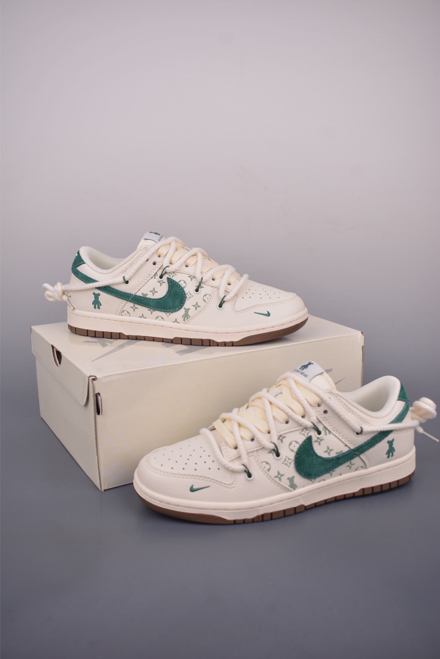 Nike SB Dunk Low BAPE DIY Deconstructed Sneakers - Premium Quality & Comfort 5 i1751833917165 9567 0 3