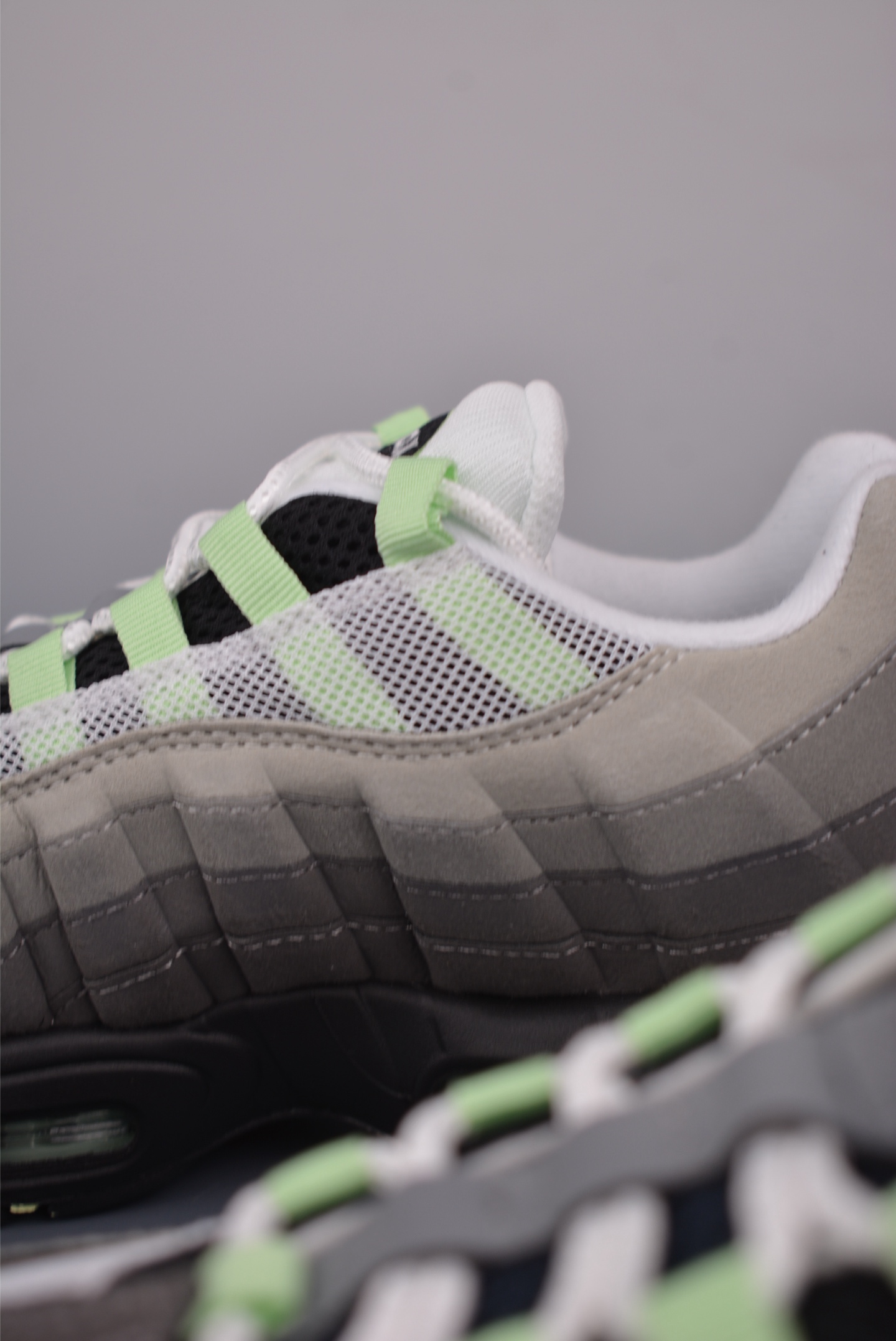 250 NIKE Air Max 95 纯原版本 潮流百搭 气垫缓震慢跑鞋 CD7495-101-Chinese UA Cheap High Quatity Brand Clothes Bags handbags Sneakers wholesale wholesaler seller from China Factory suppliers Fashion Clothing Shoes best Quality Beautiful Price 250 NIKE Air Max 95 纯原版本 潮流百搭 气垫缓震慢跑鞋 CD7495-101