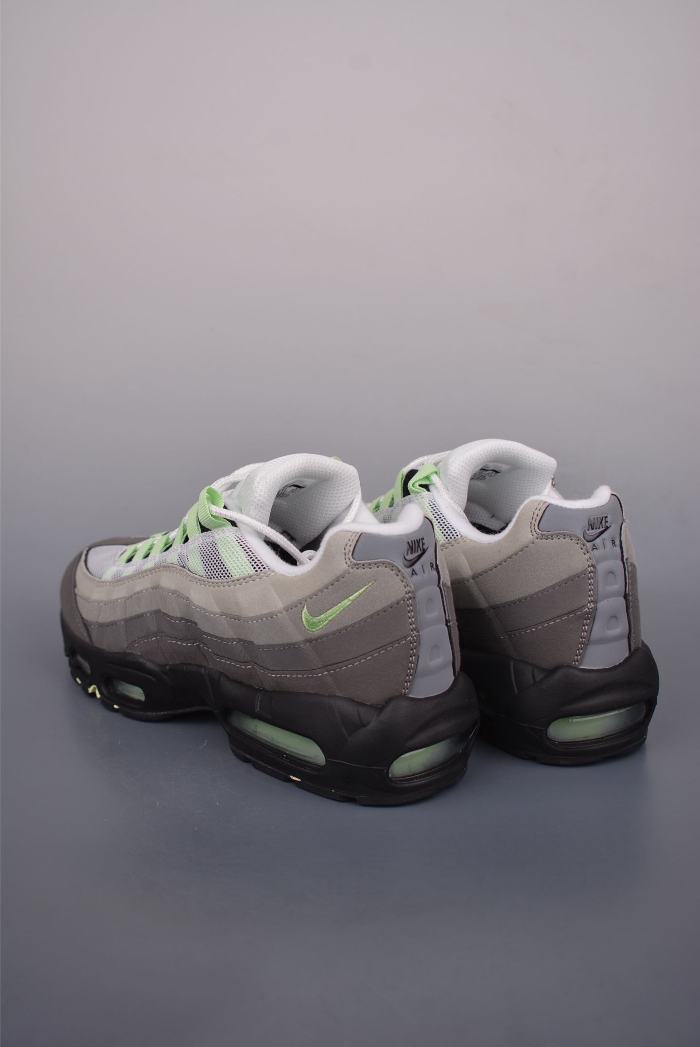 250 NIKE Air Max 95 纯原版本 潮流百搭 气垫缓震慢跑鞋 CD7495-101-Chinese UA Cheap High Quatity Brand Clothes Bags handbags Sneakers wholesale wholesaler seller from China Factory suppliers Fashion Clothing Shoes best Quality Beautiful Price 250 NIKE Air Max 95 纯原版本 潮流百搭 气垫缓震慢跑鞋 CD7495-101