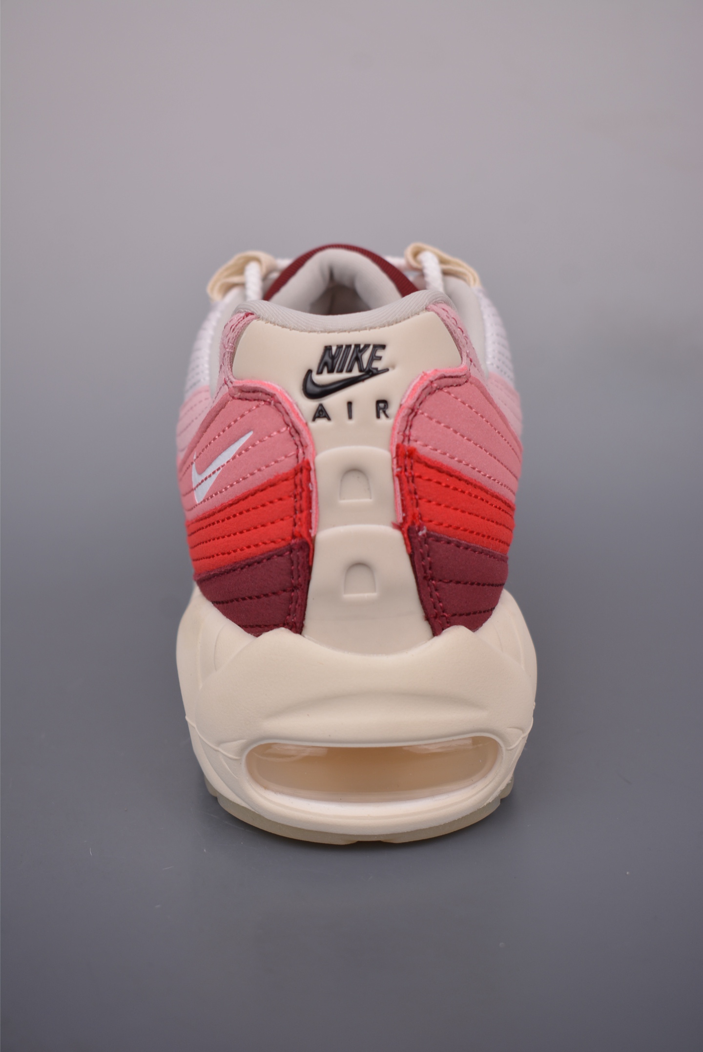 Nike Air Max 95: Iconic Style, Cushioned Comfort, and Versatile Design 5 i1751913339370 8148 0 3