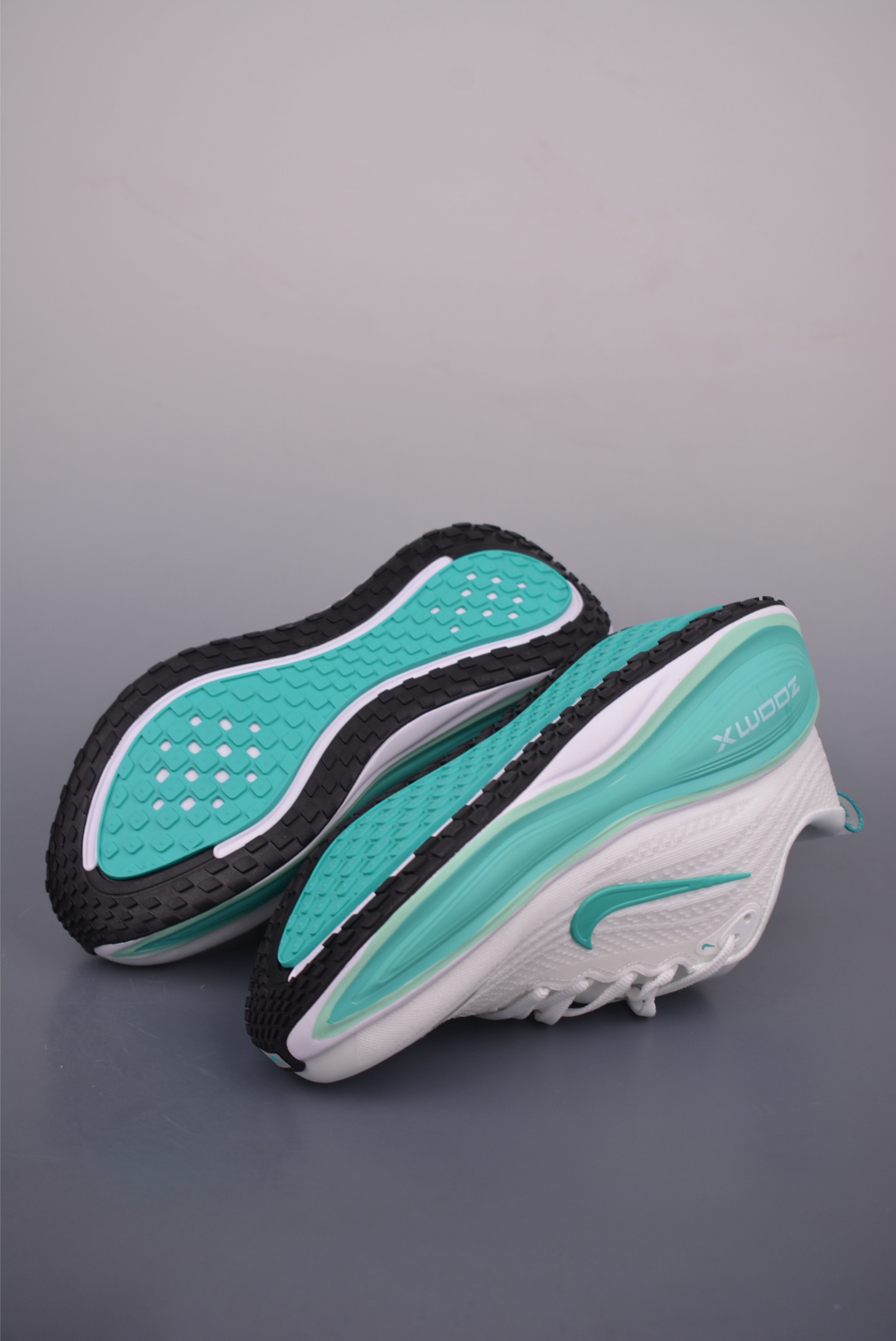 Nike ReactX Pegasus Plus Running Shoes - Supreme Comfort and Performance 4 i1751913637012 9695 0 2