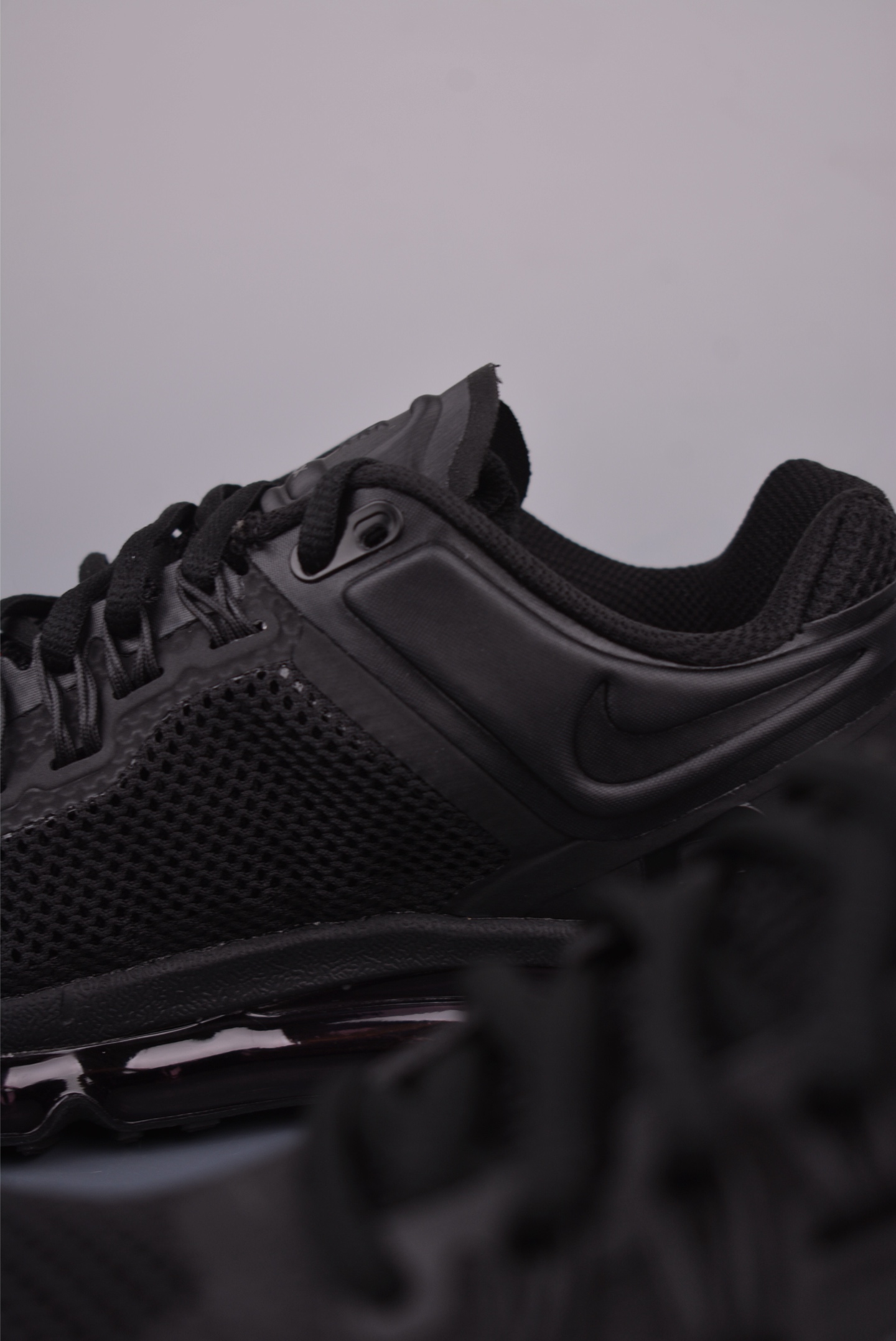 Nike Air Max 2013: Retro Style, Breathable Mesh, Full Cushioning Running Shoes 8 i1751914062238 5873 0 7