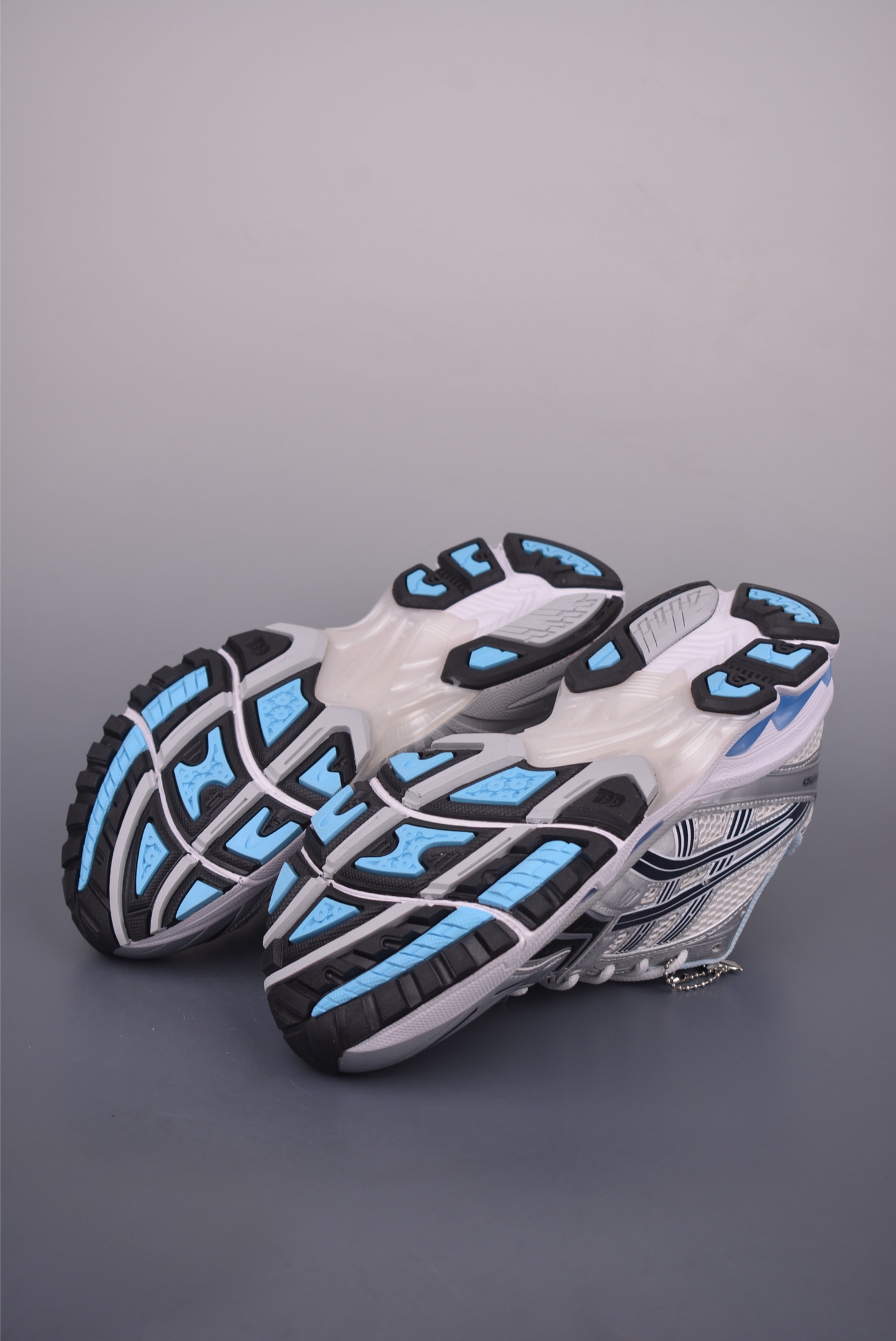 Asics Gel-Kayano 14 Running Shoes - Breathable, Comfortable, and Stylish 4 i1751915775671 7187 0 2