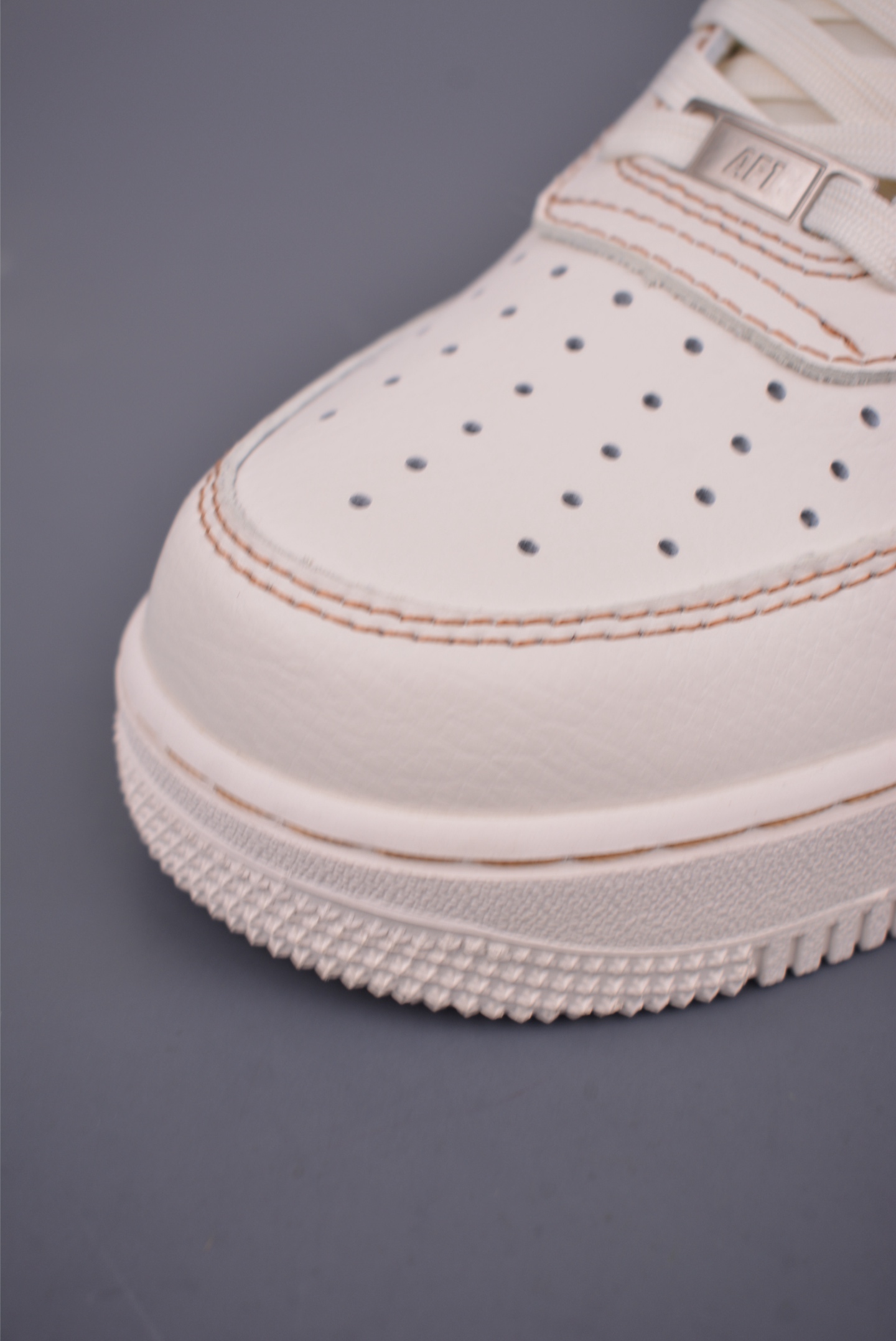 Nike Air Force 1 Low Ivory/Brown Retro Sneakers - Iconic Style & Comfort 6 i1751916258192 5422 0 5