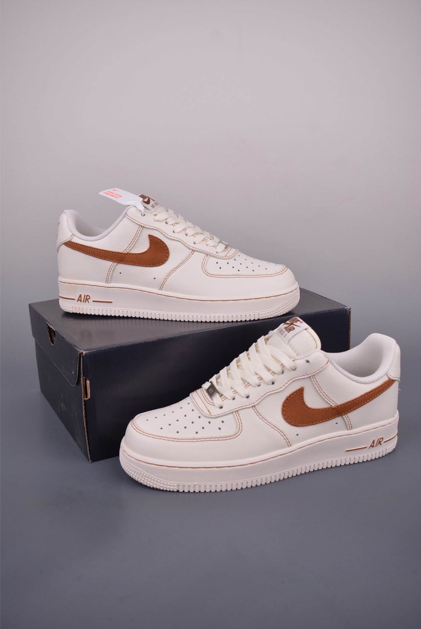 Nike Air Force 1 Low Ivory/Brown Retro Sneakers - Iconic Style & Comfort 5 i1751916258200 2572 0 4