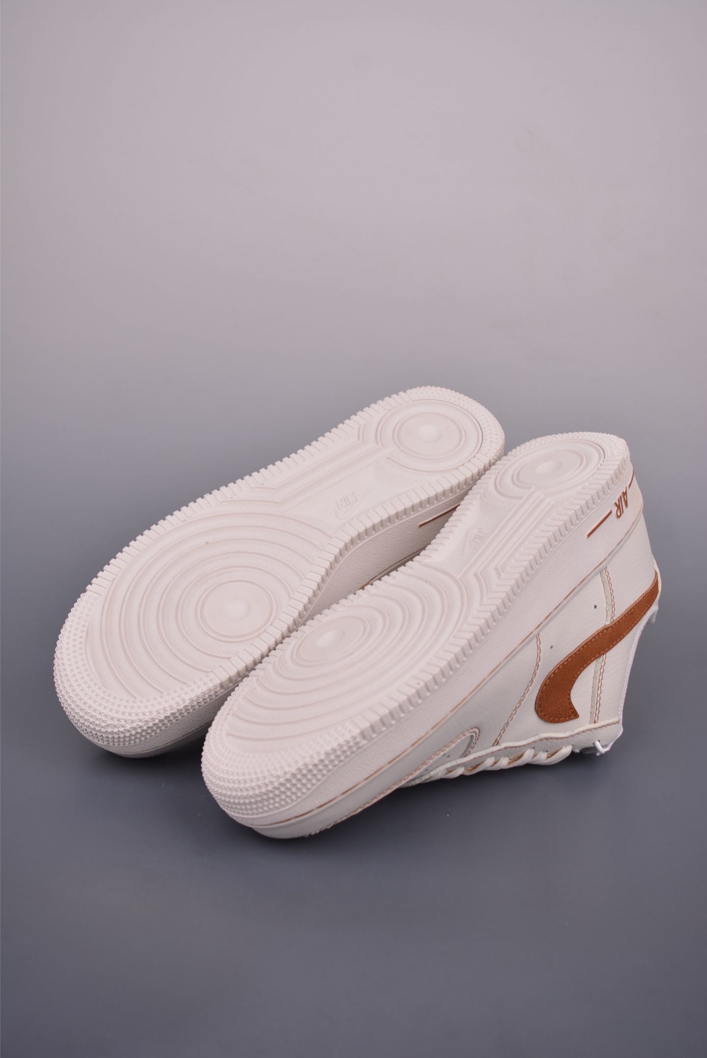 Nike Air Force 1 Low Ivory/Brown Retro Sneakers - Iconic Style & Comfort 3 i1751916259943 5052 0 2