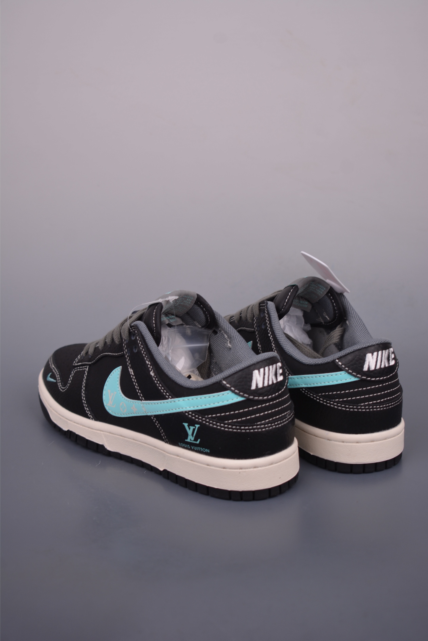 Nike SB Dunk Low Louis Vuitton Collab Black/Aqua Premium Leather Sneakers 2 i1751916539953 6284 0 1