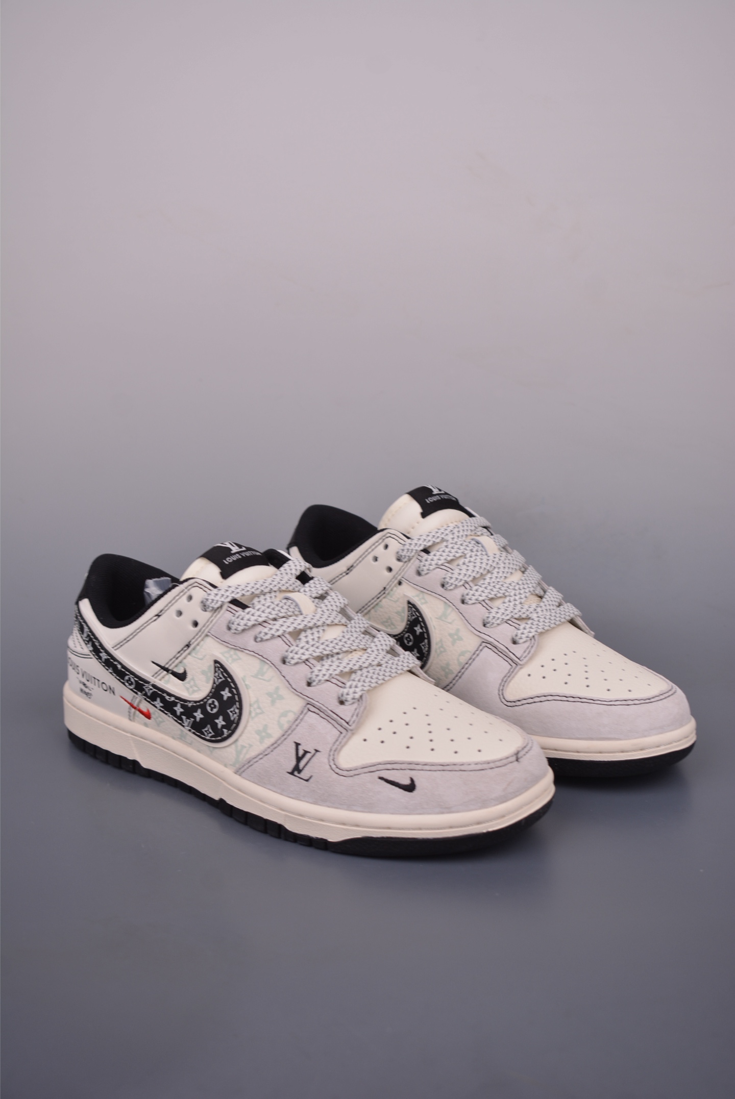 Nike SB Dunk Low Louis Vuitton Cream/Black Sneakers Size 36-45 2 i1751916794155 7870 0 0