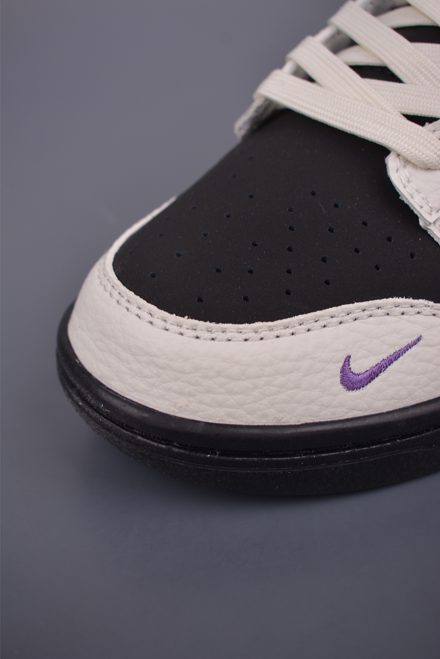 Nike SB Dunk Low Violet Panda Sneakers - Premium Leather, Comfortable Fit 7 i1751916833751 7019 0 5