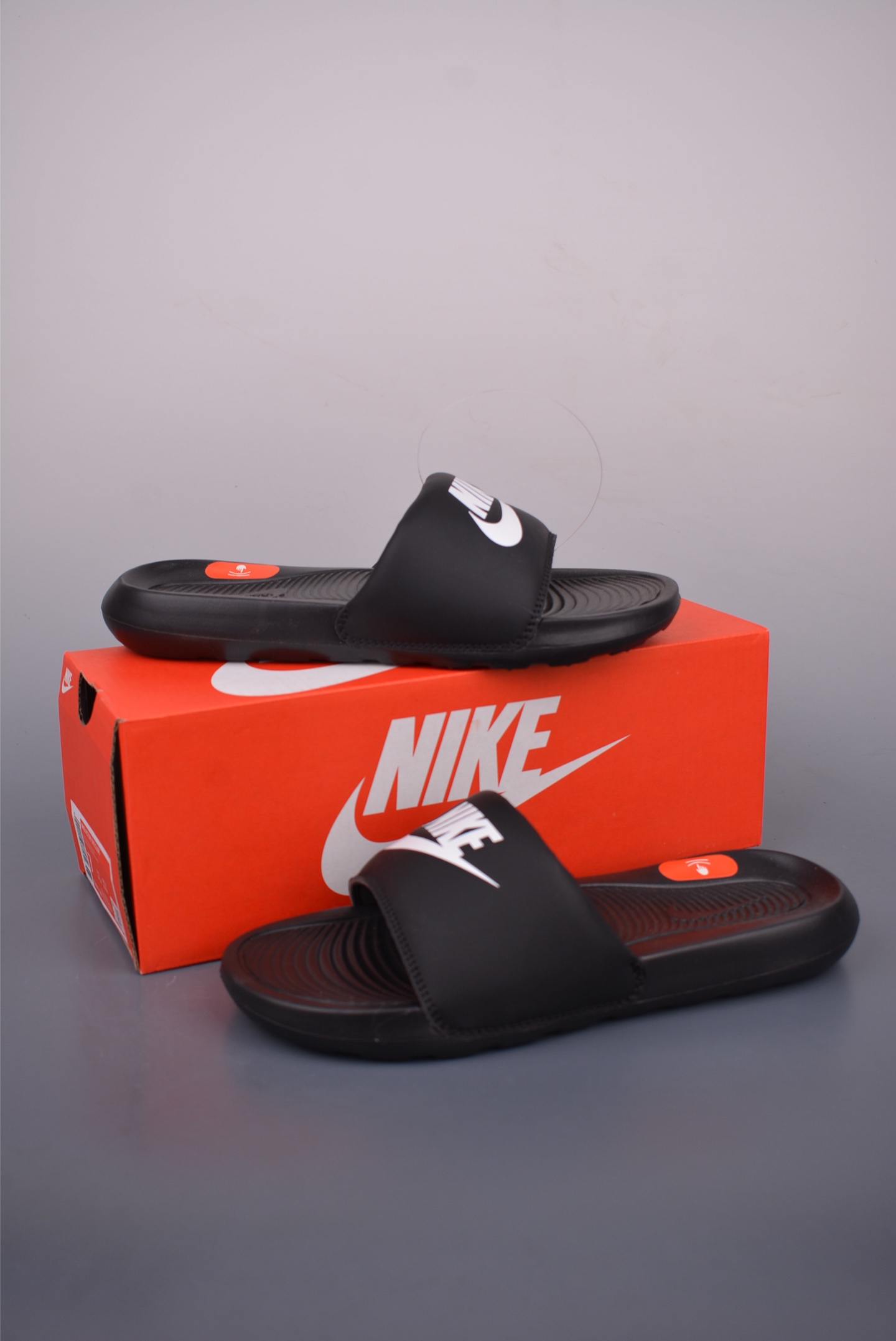 Nike Victori One Slide: Lightweight, Comfortable, and Stylish for Summer 5 i1751920611110 5389 0 4