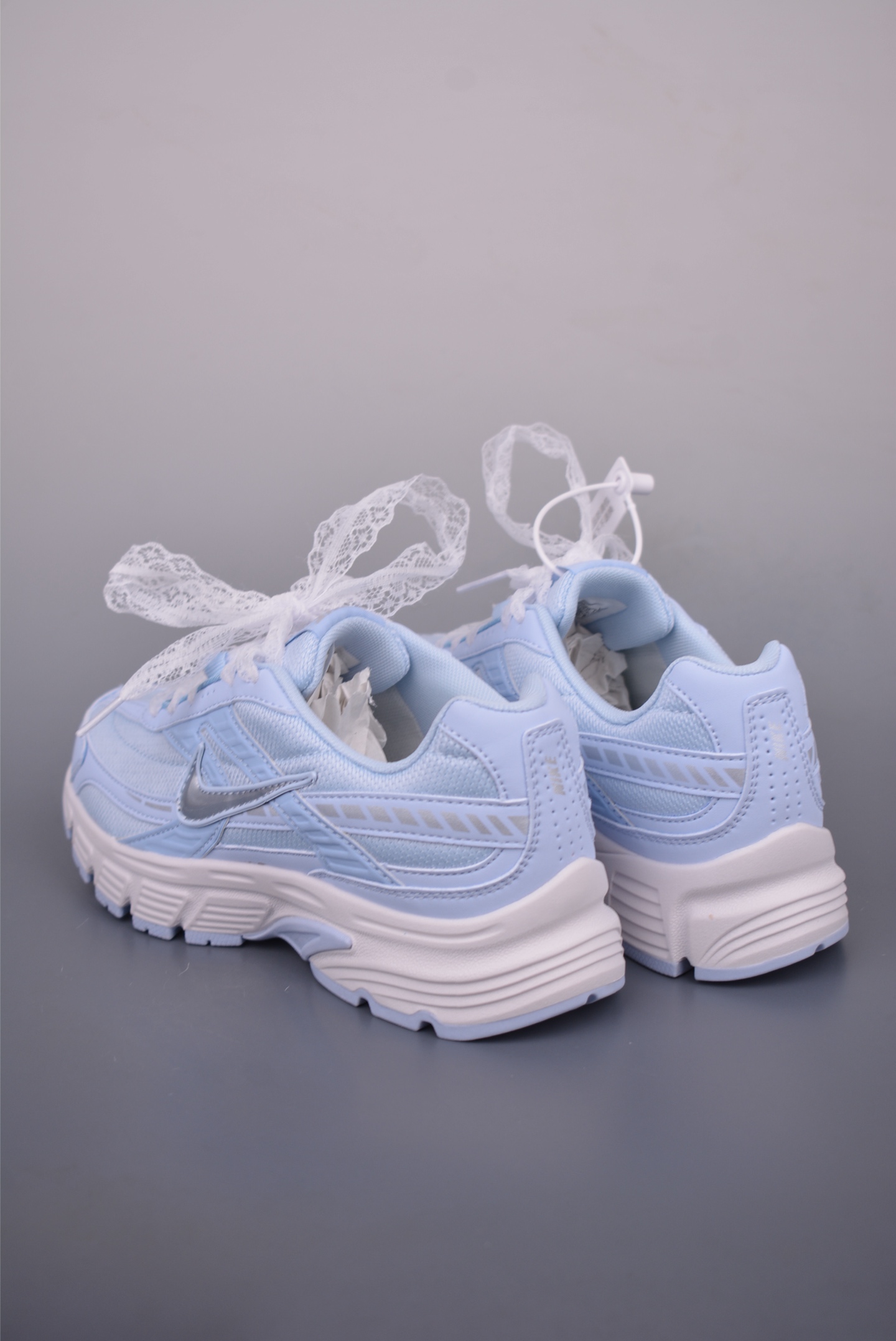 Nike Initiator Running Shoes - Retro Style, Superior Comfort - Available Now! 2 i1752007411050 3127 0 1