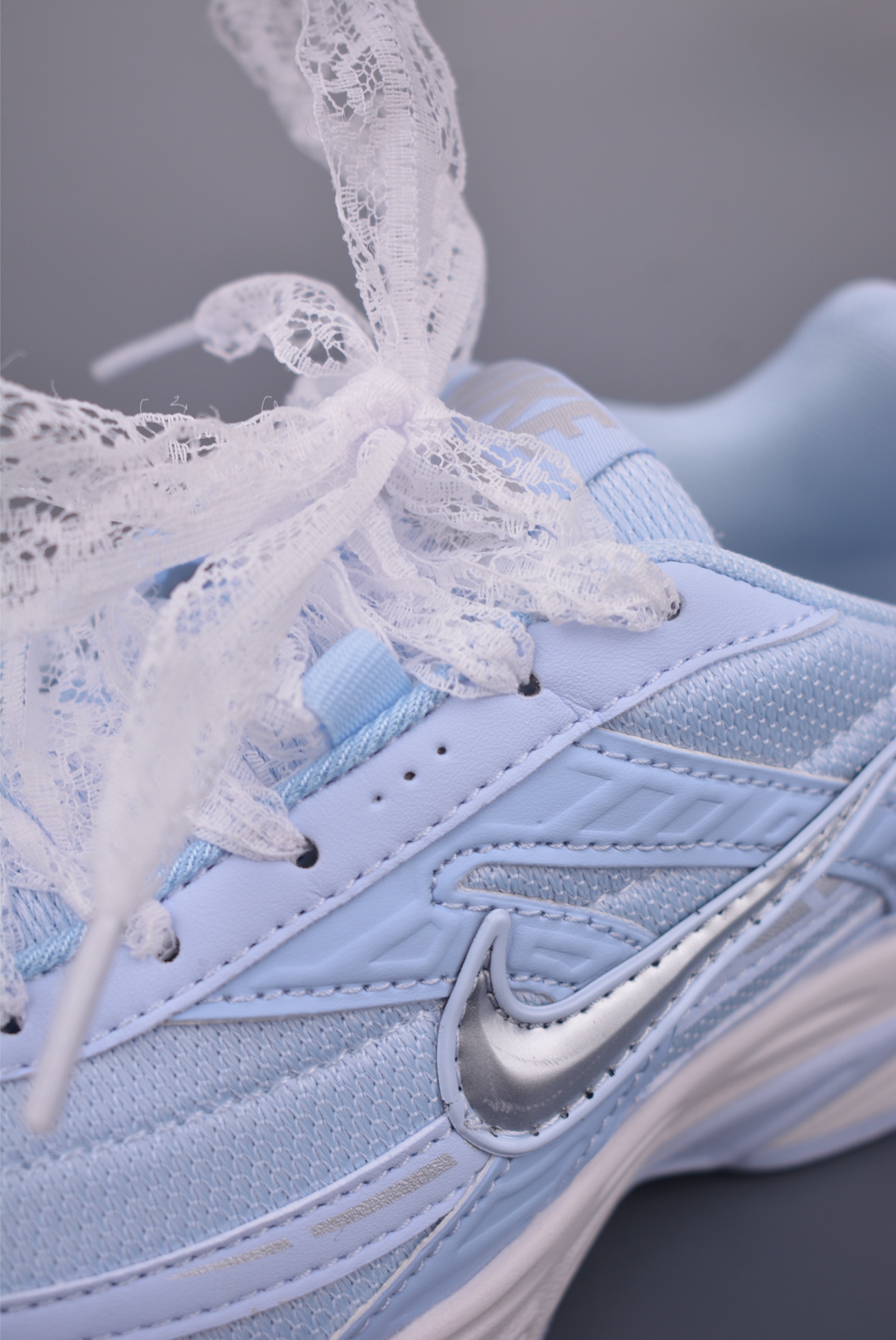 Nike Initiator Running Shoes - Retro Style, Superior Comfort - Available Now! 7 i1752007412516 202 0 6