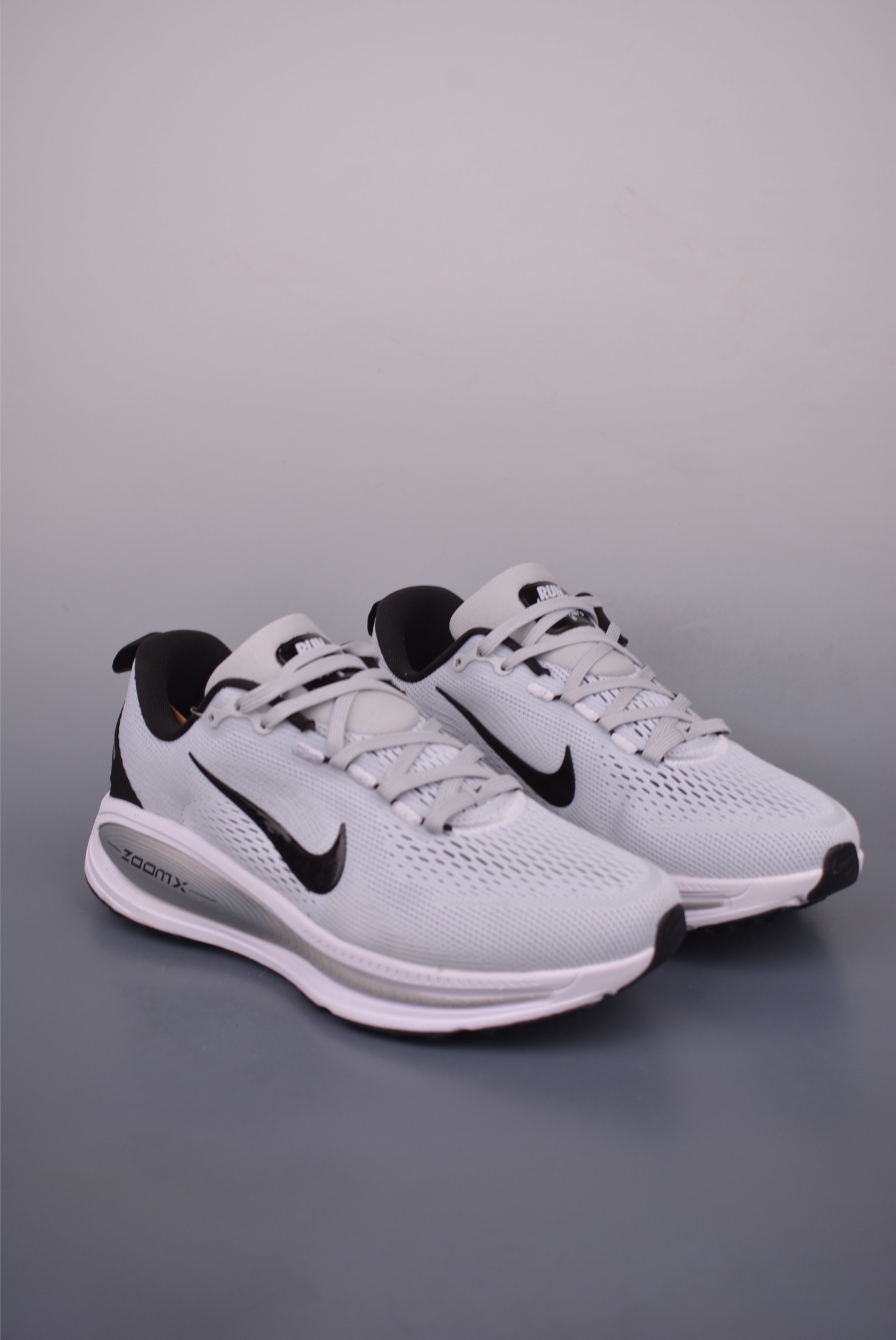 Nike Air Zoom Vomero 18 Running Shoes - HM6803, Ultimate Cushioning 1 i1752008751377 4810 0 0