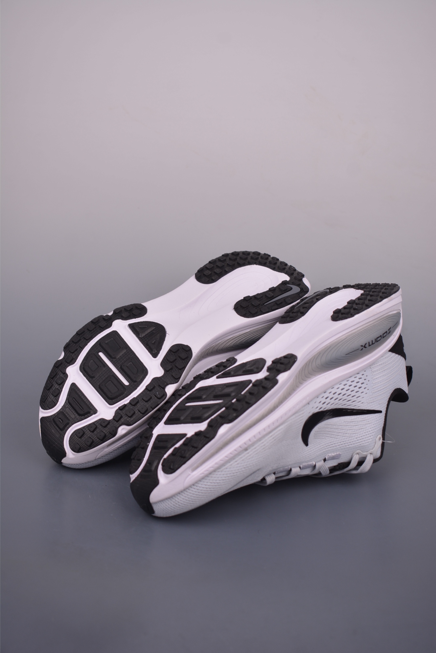 Nike Air Zoom Vomero 18 Running Shoes - HM6803, Ultimate Cushioning 3 i1752008751500 5784 0 2