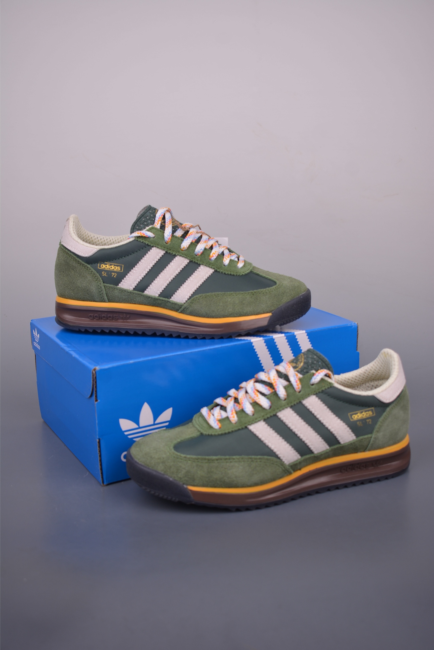 170 adidas originals SL 72RS 超轻便透气复古慢跑鞋 JR94161229-Chinese  UA Cheap High Quatity Brand  Clothes Bags handbags Sneakers wholesale wholesaler seller from China Factory suppliers Fashion Clothing  Shoes best Quality Beautiful Price  170 adidas originals SL 72RS 超轻便透气复古慢跑鞋 JR94161229