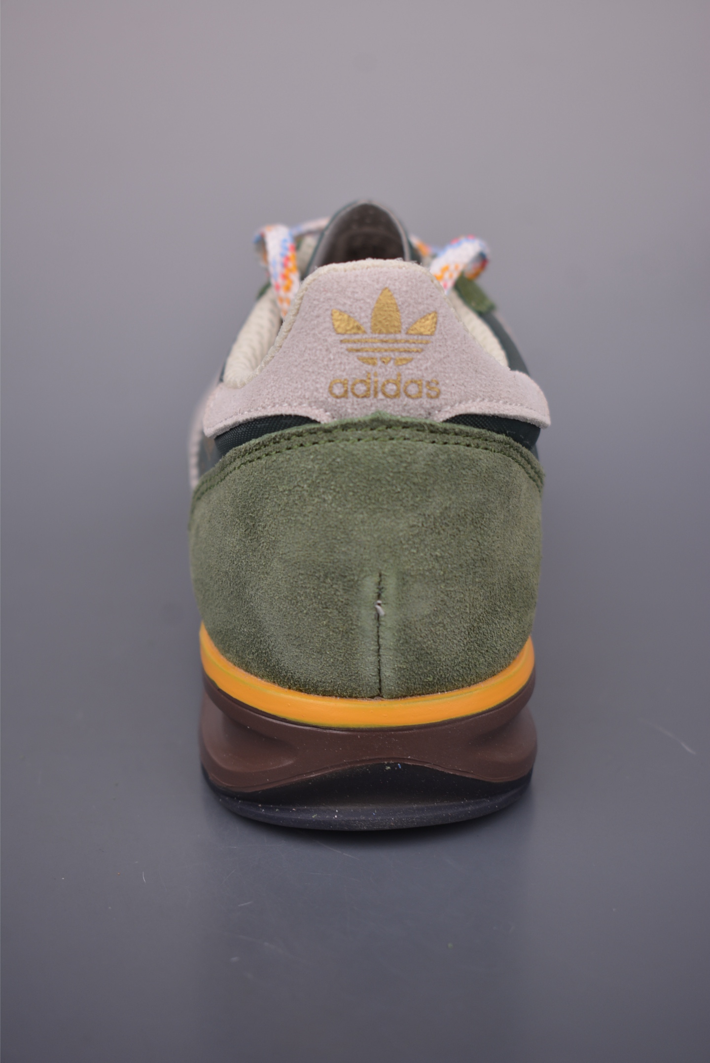 170 adidas originals SL 72RS 超轻便透气复古慢跑鞋 JR94161229-Chinese  UA Cheap High Quatity Brand  Clothes Bags handbags Sneakers wholesale wholesaler seller from China Factory suppliers Fashion Clothing  Shoes best Quality Beautiful Price  170 adidas originals SL 72RS 超轻便透气复古慢跑鞋 JR94161229