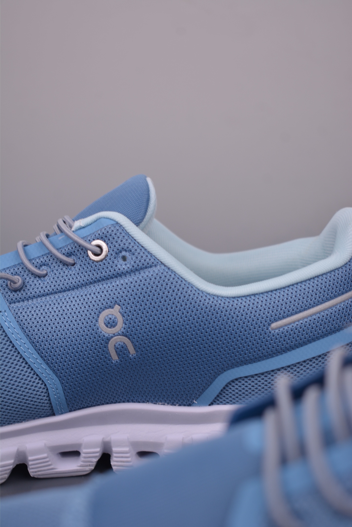 180 On昂跑 Cloudtilt Loever 2 户外街头机能风跑步鞋 3MF10071508-Chinese UA Cheap High Quatity Brand Clothes Bags handbags Sneakers wholesale wholesaler seller from China Factory suppliers Fashion Clothing Shoes best Quality Beautiful Price 180 On昂跑 Cloudtilt Loever 2 户外街头机能风跑步鞋 3MF10071508